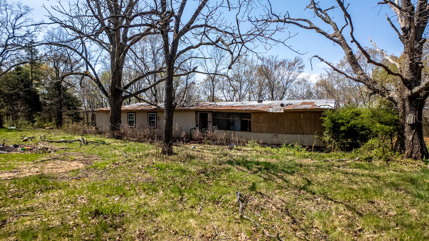 171 Private Road 63-83 Property Photo 8