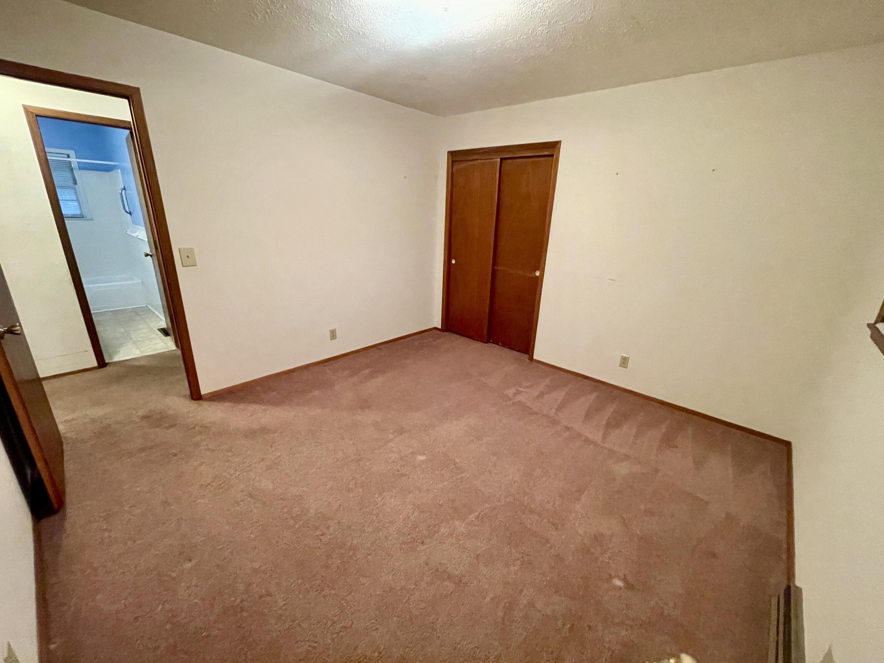 3444 North Rogers Avenue Property Photo 11