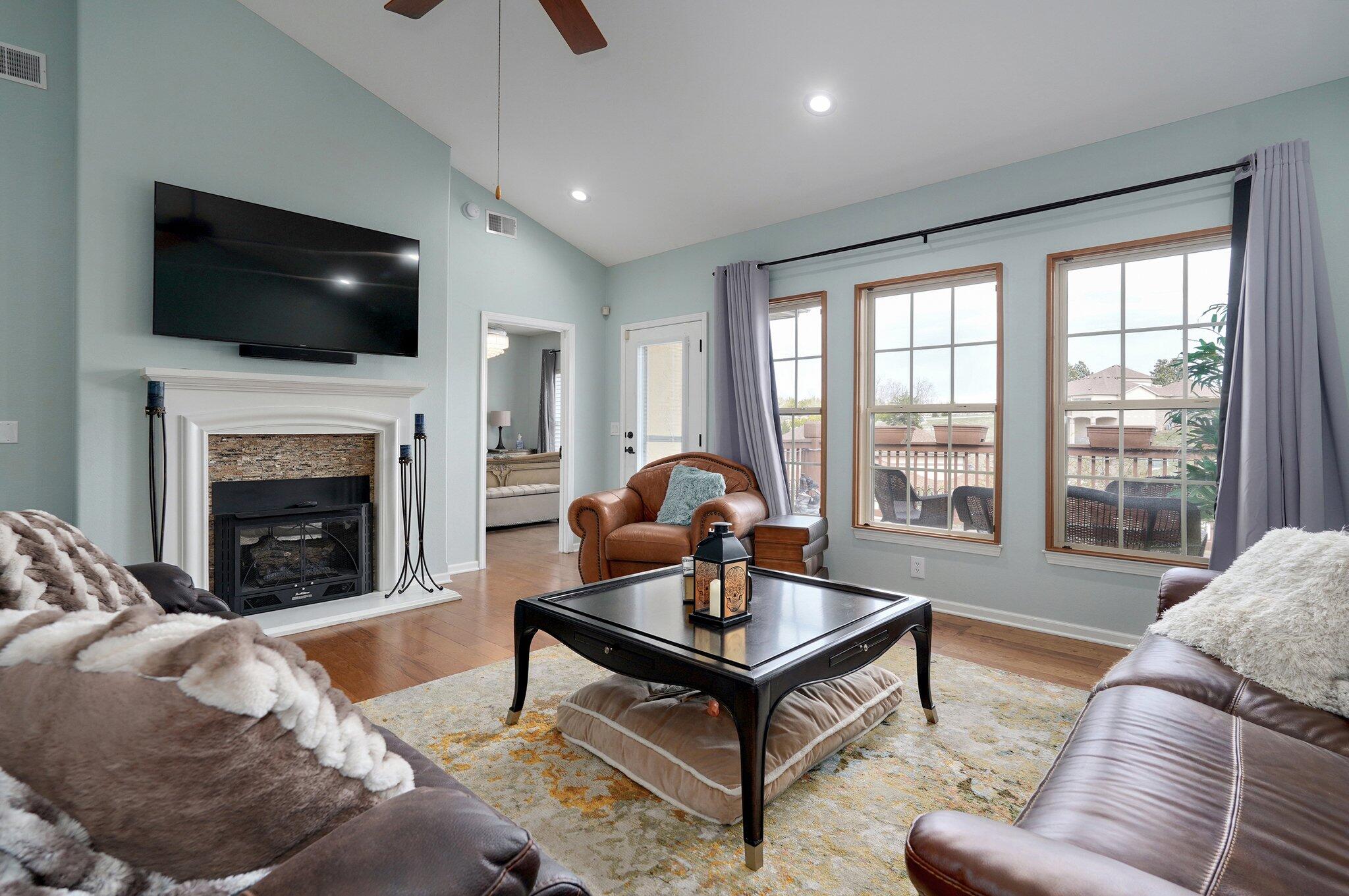 145 North Tuscany Drive Property Photo 10