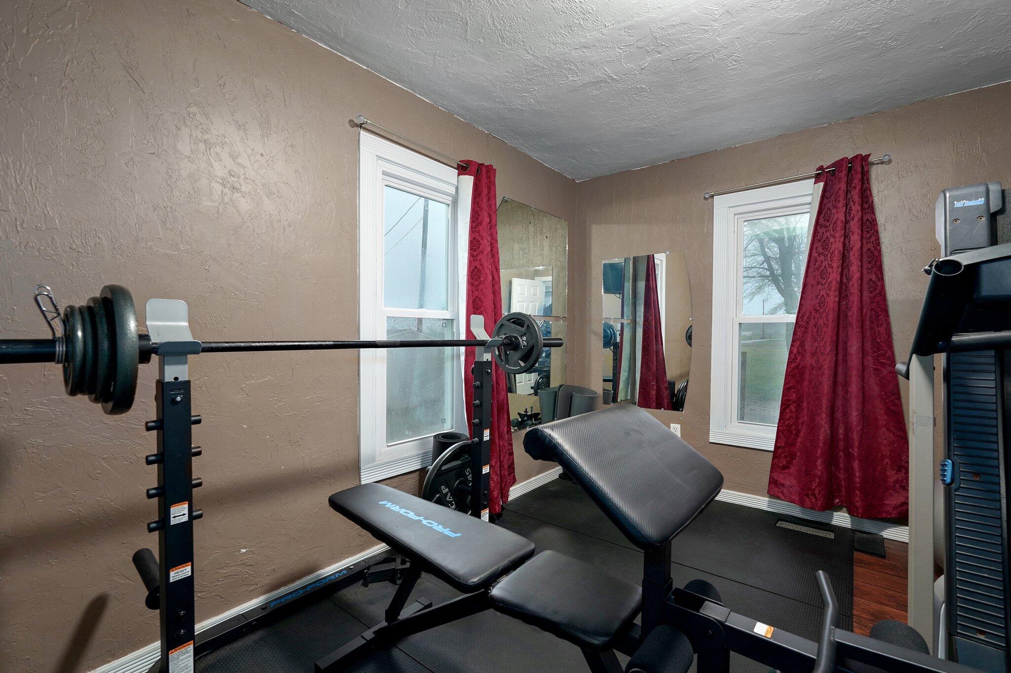 16615 Lawrence 1232 Property Photo 9