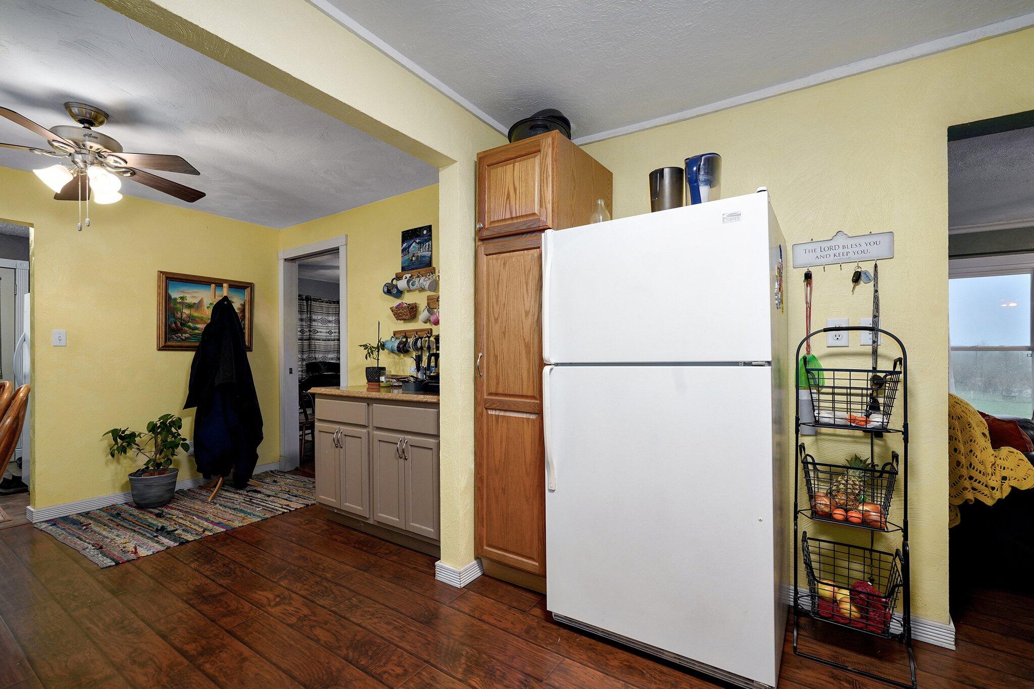16615 Lawrence 1232 Property Photo 13