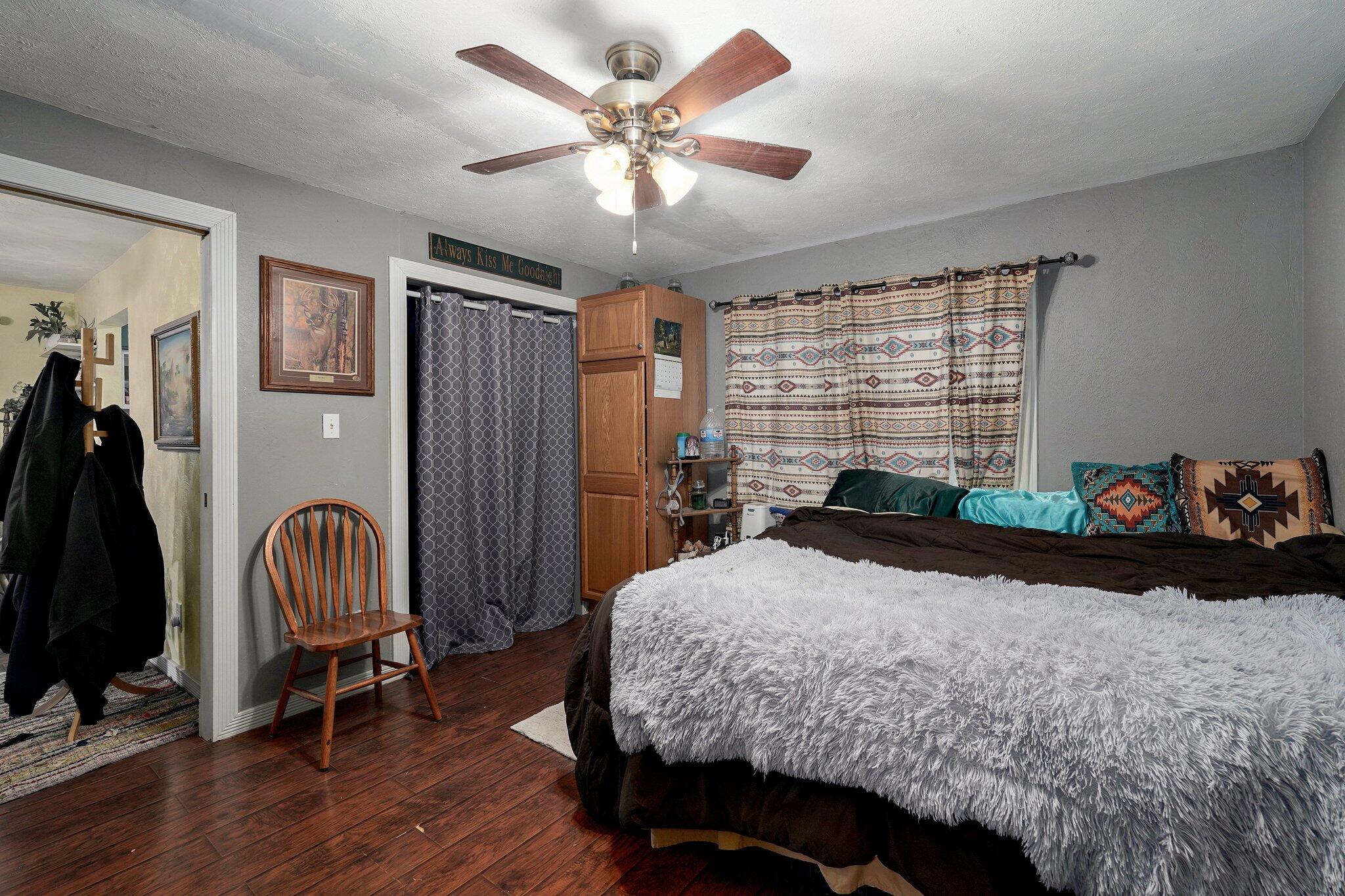 16615 Lawrence 1232 Property Photo 17