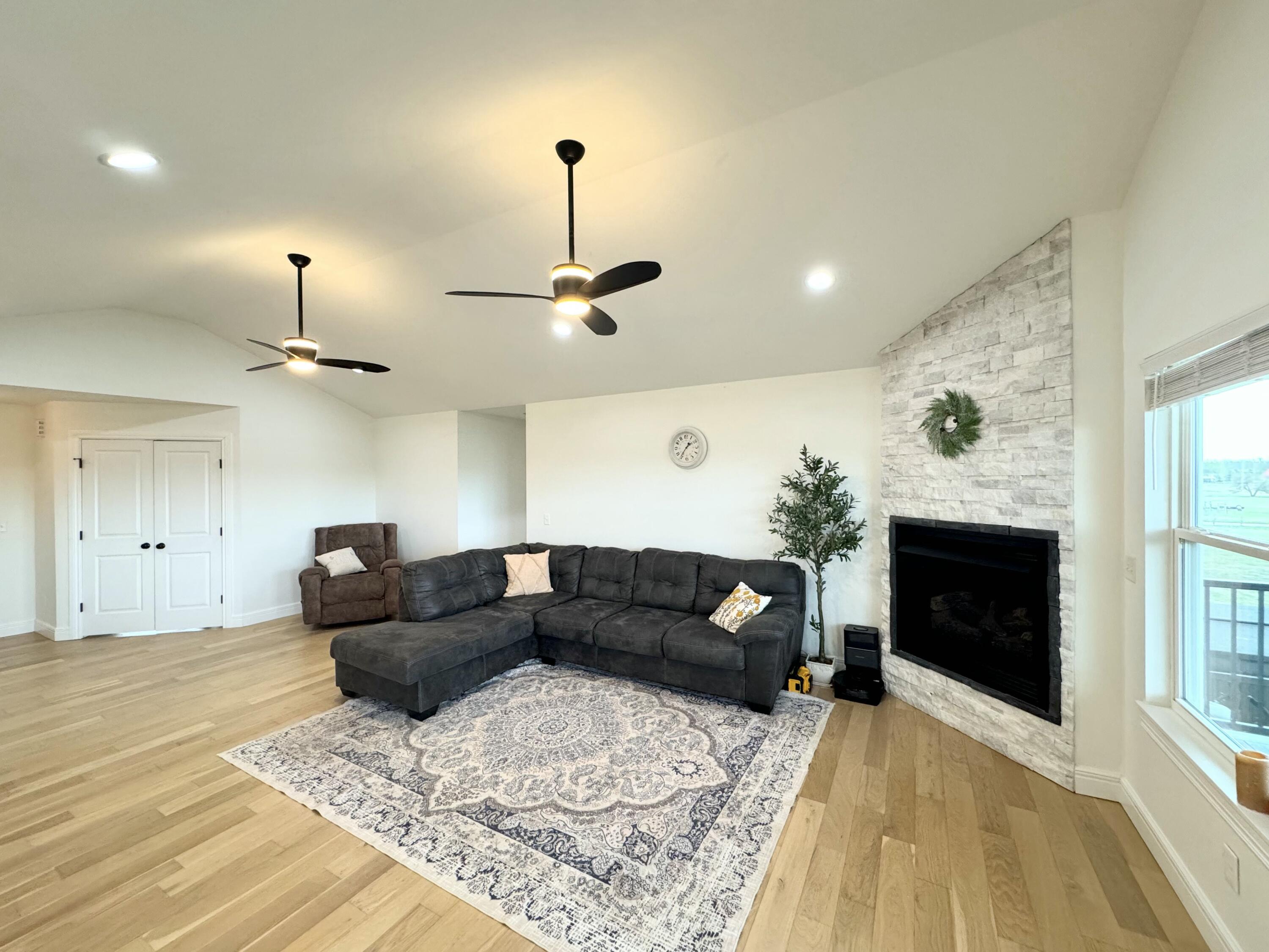 1354 Napper Road Property Photo 15