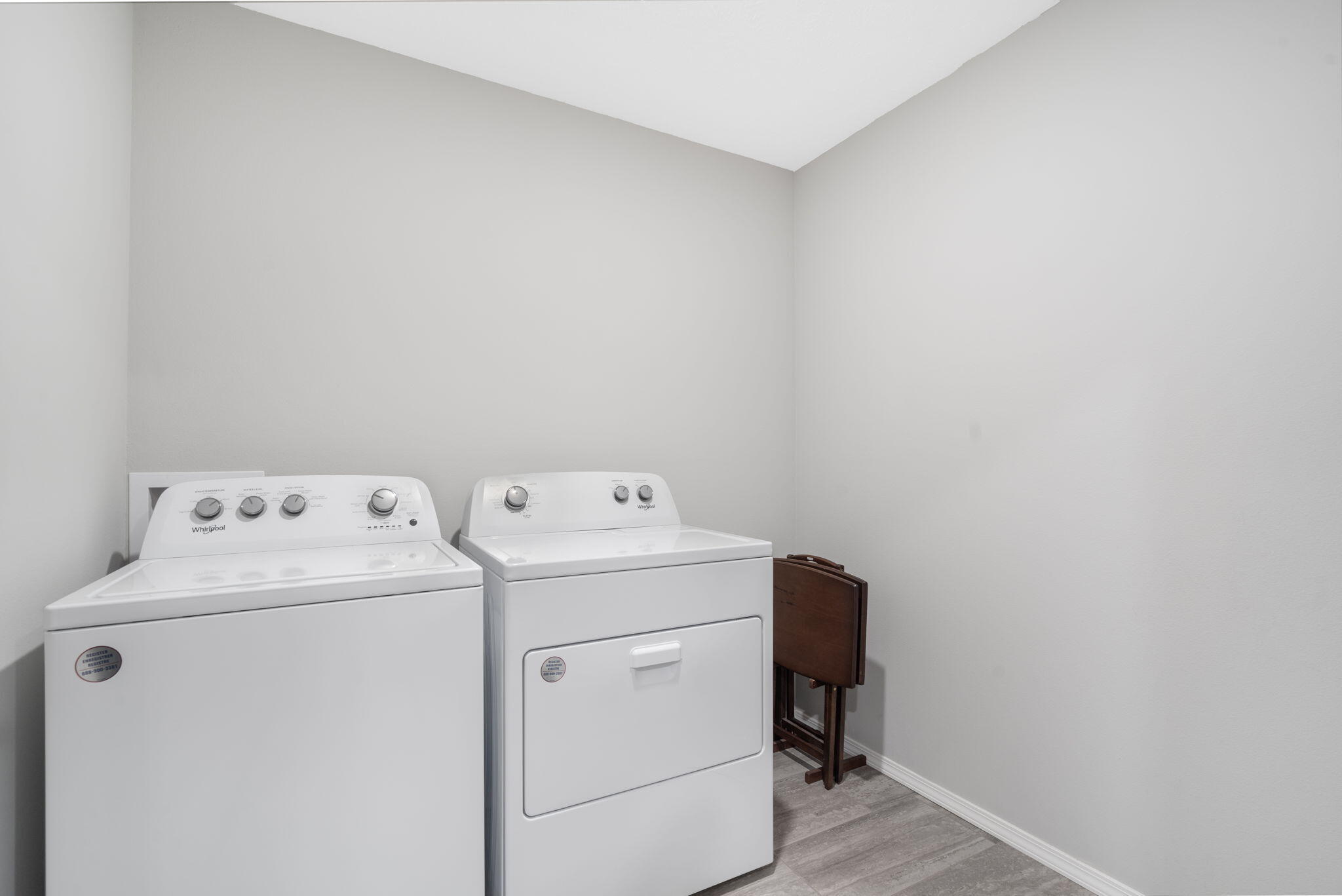 941 South Genevieve Avenue Property Photo 13