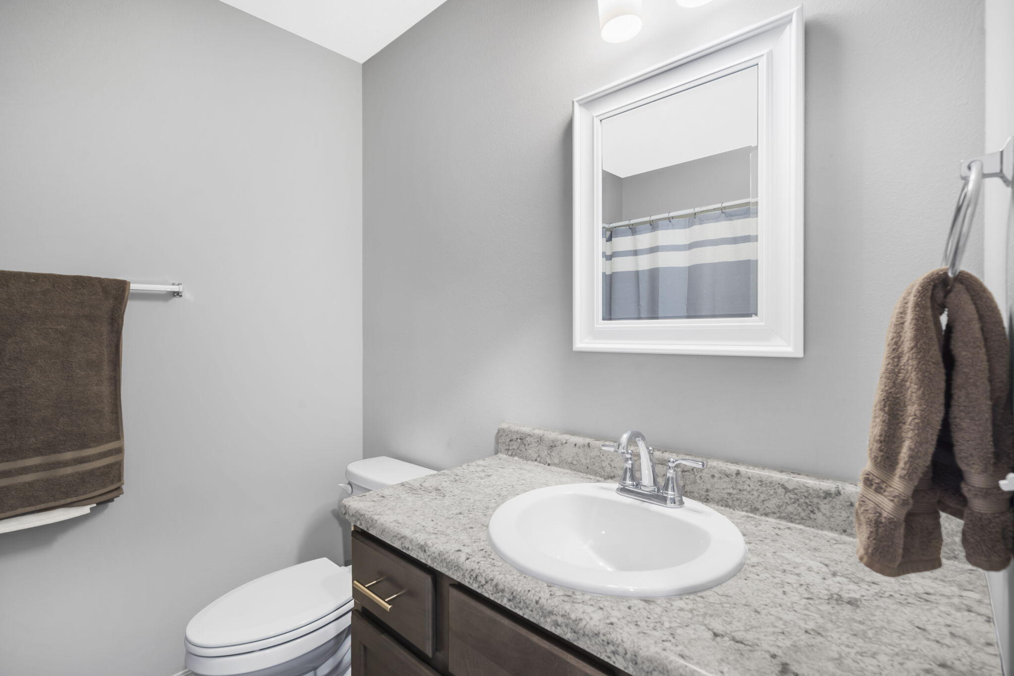 941 South Genevieve Avenue Property Photo 18