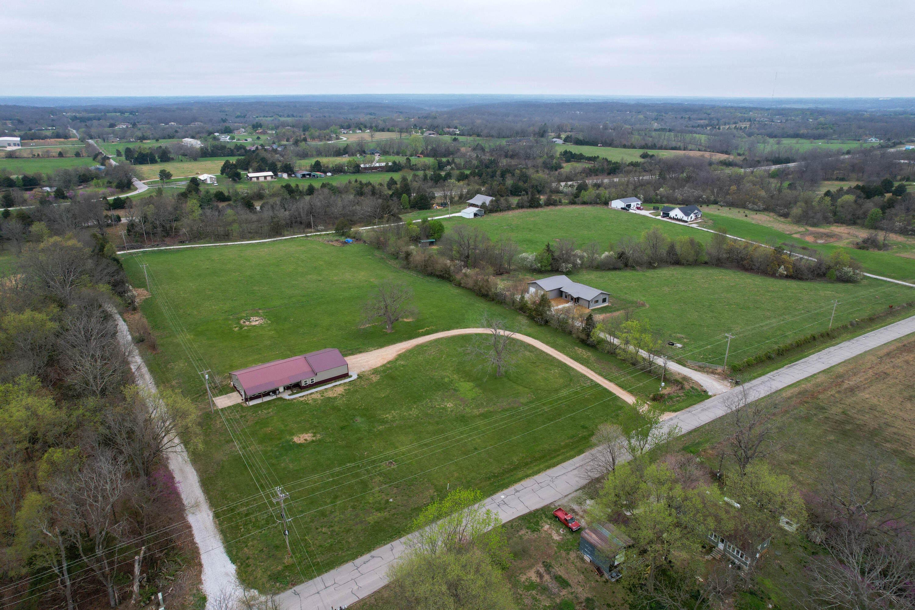 755 Highlandville Road Property Photo 32