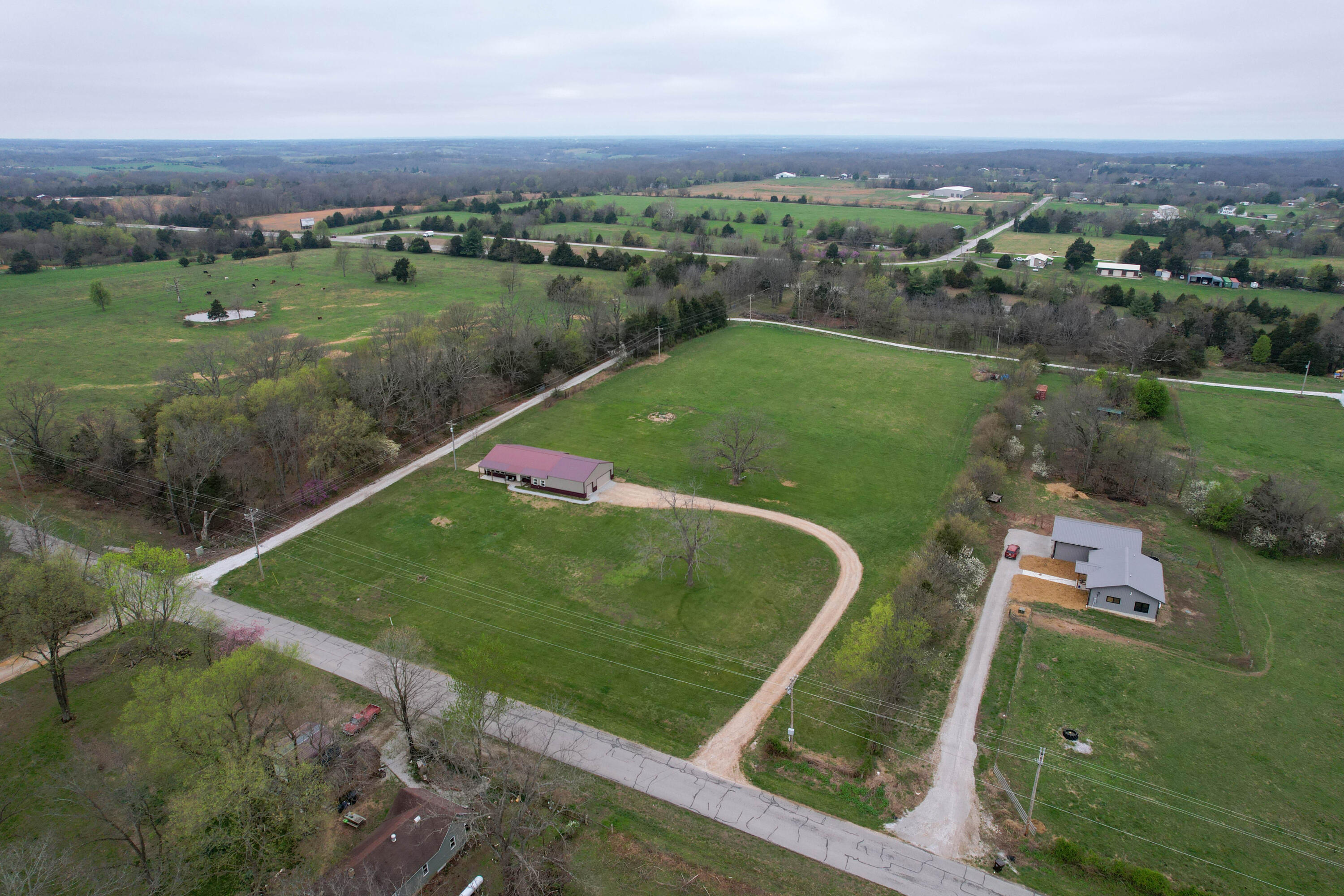 755 Highlandville Road Property Photo 34