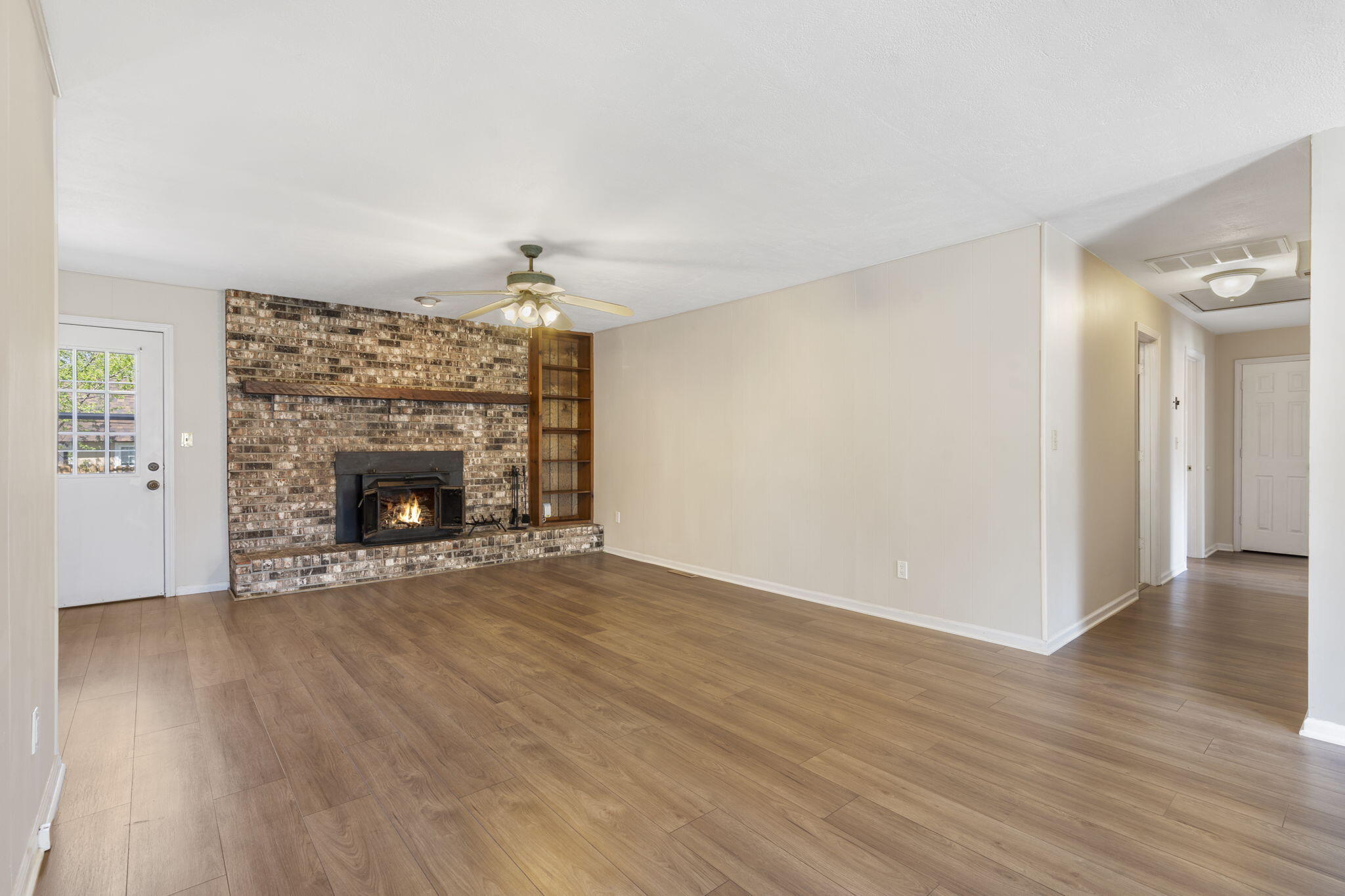 3449 South Newton Avenue Property Photo 6