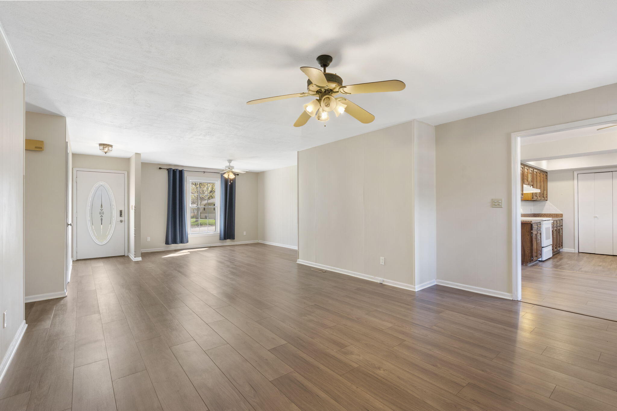 3449 South Newton Avenue Property Photo 9