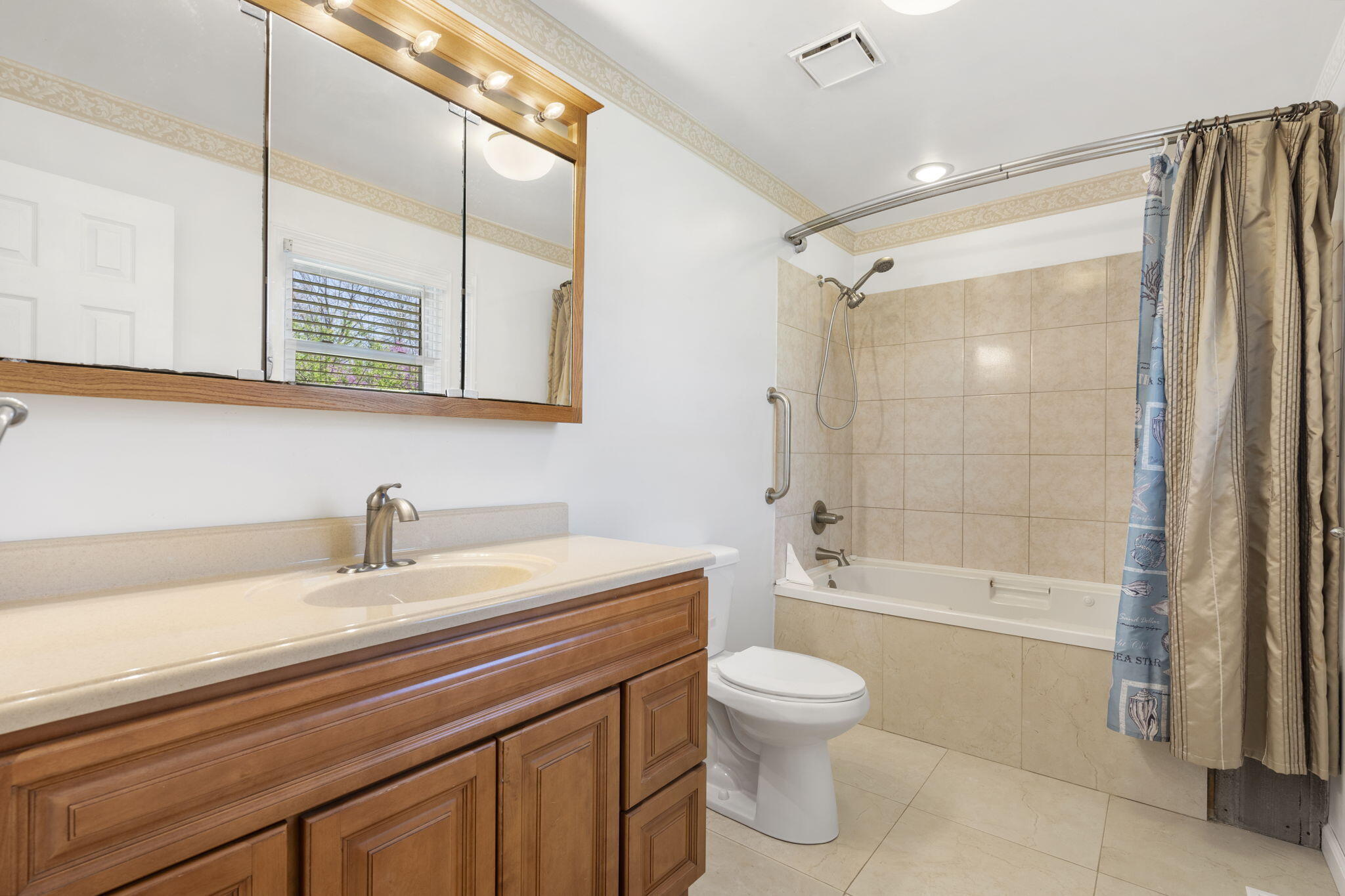 3449 South Newton Avenue Property Photo 22