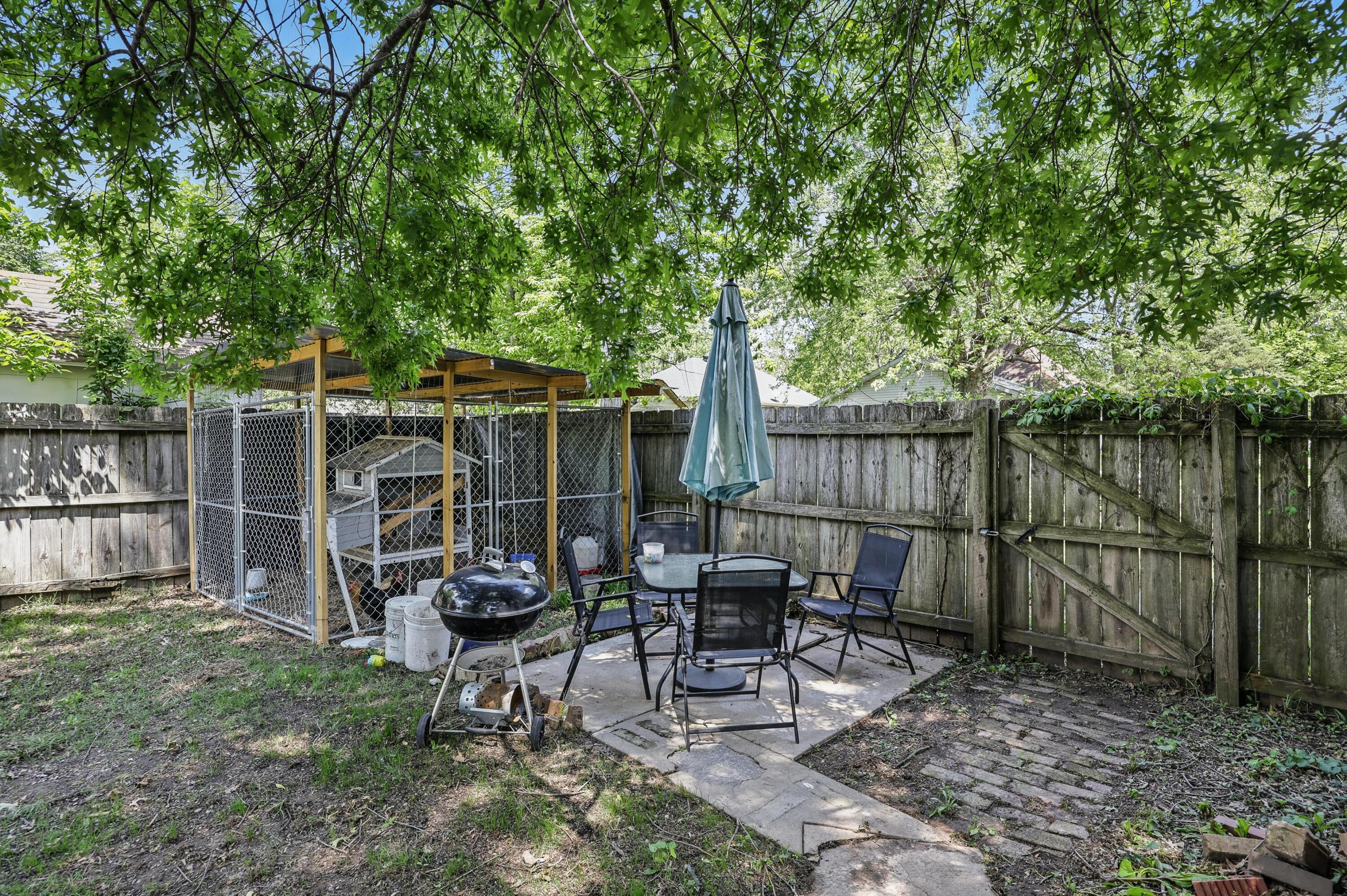 310 West Wishart Drive Property Photo 12