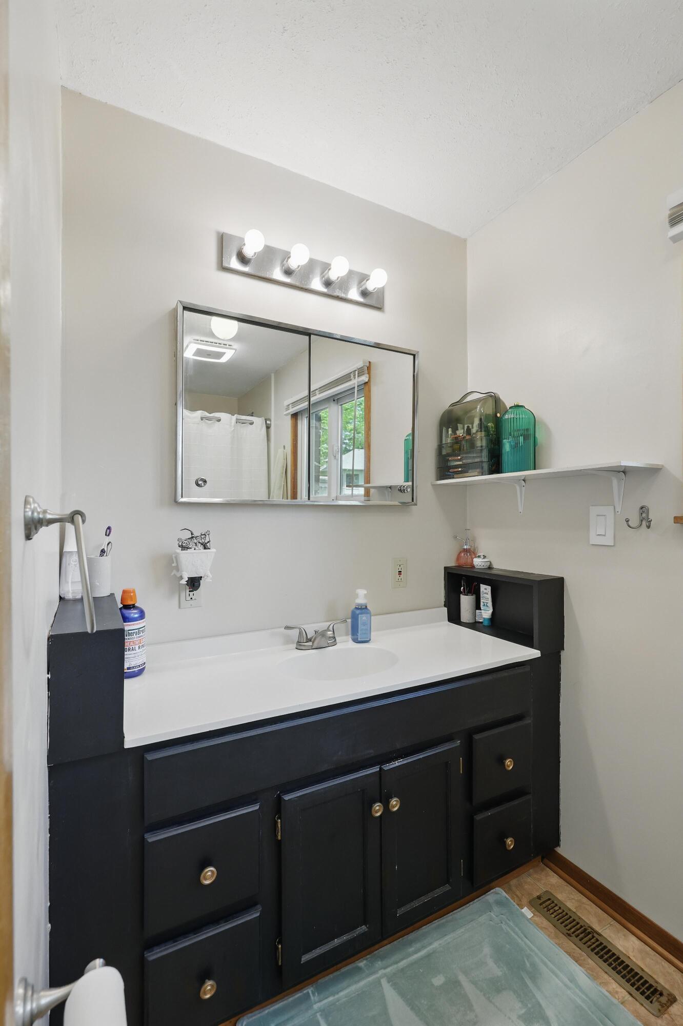 310 West Wishart Drive Property Photo 38