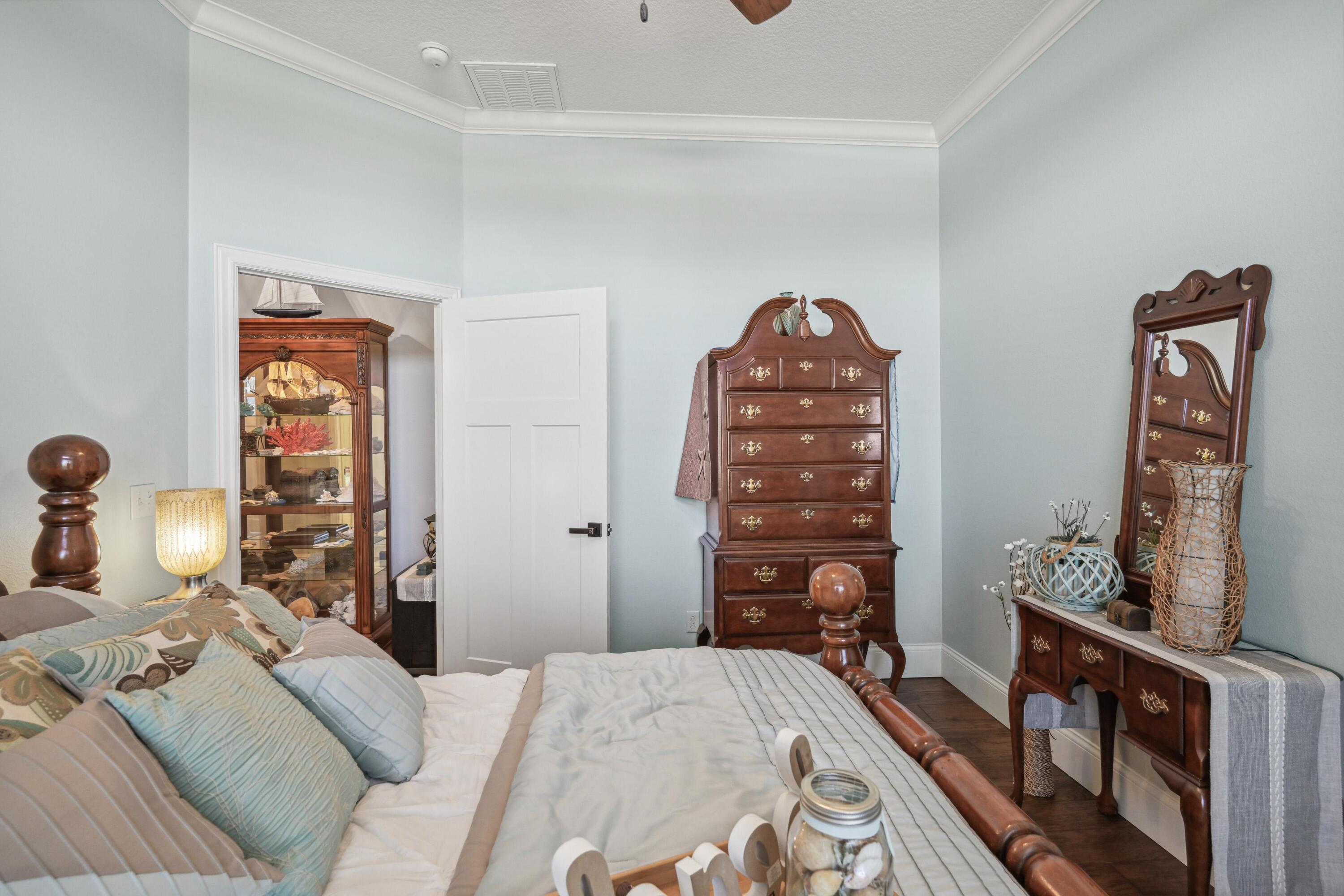 1624 Liam Street Property Photo 13
