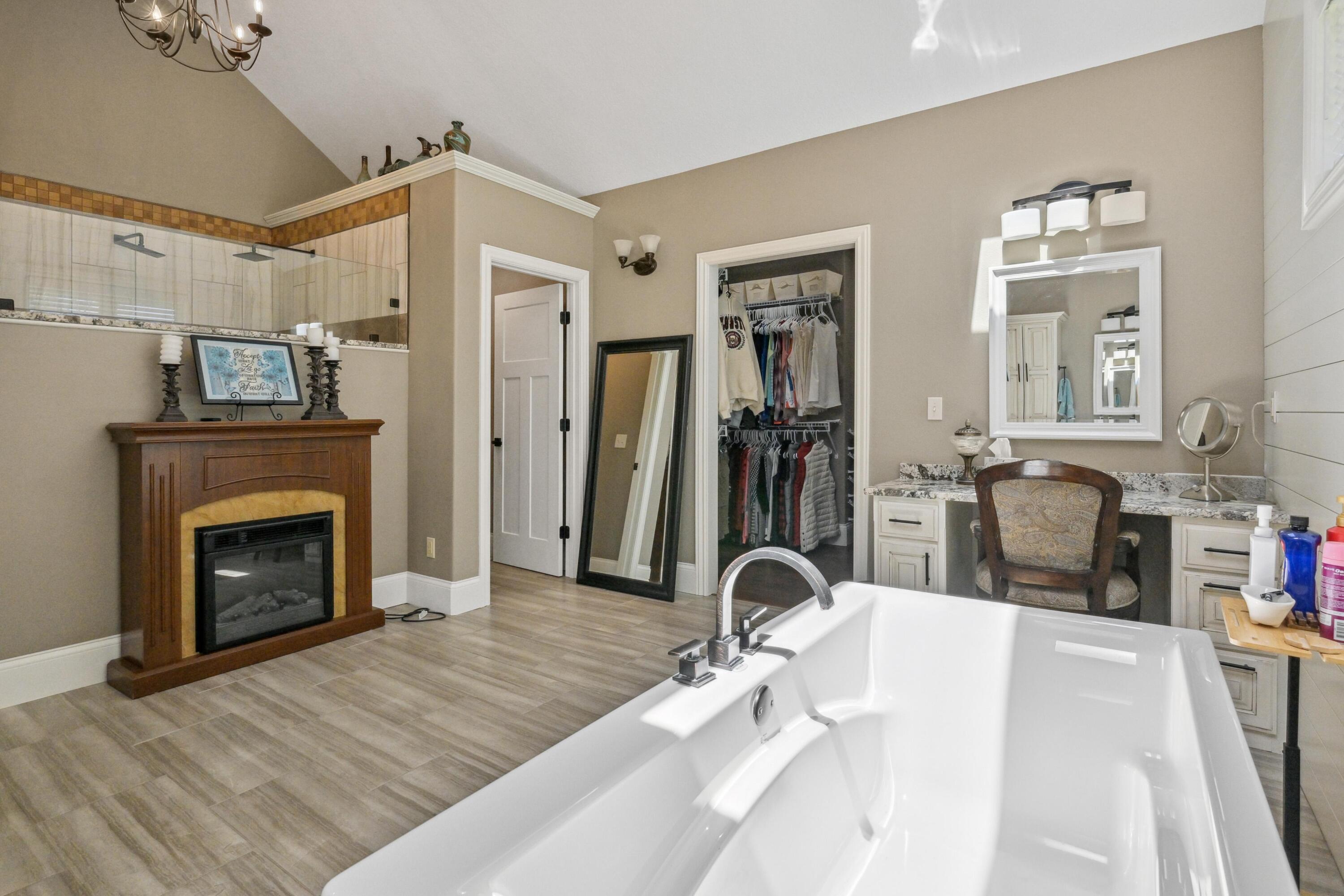 1624 Liam Street Property Photo 32