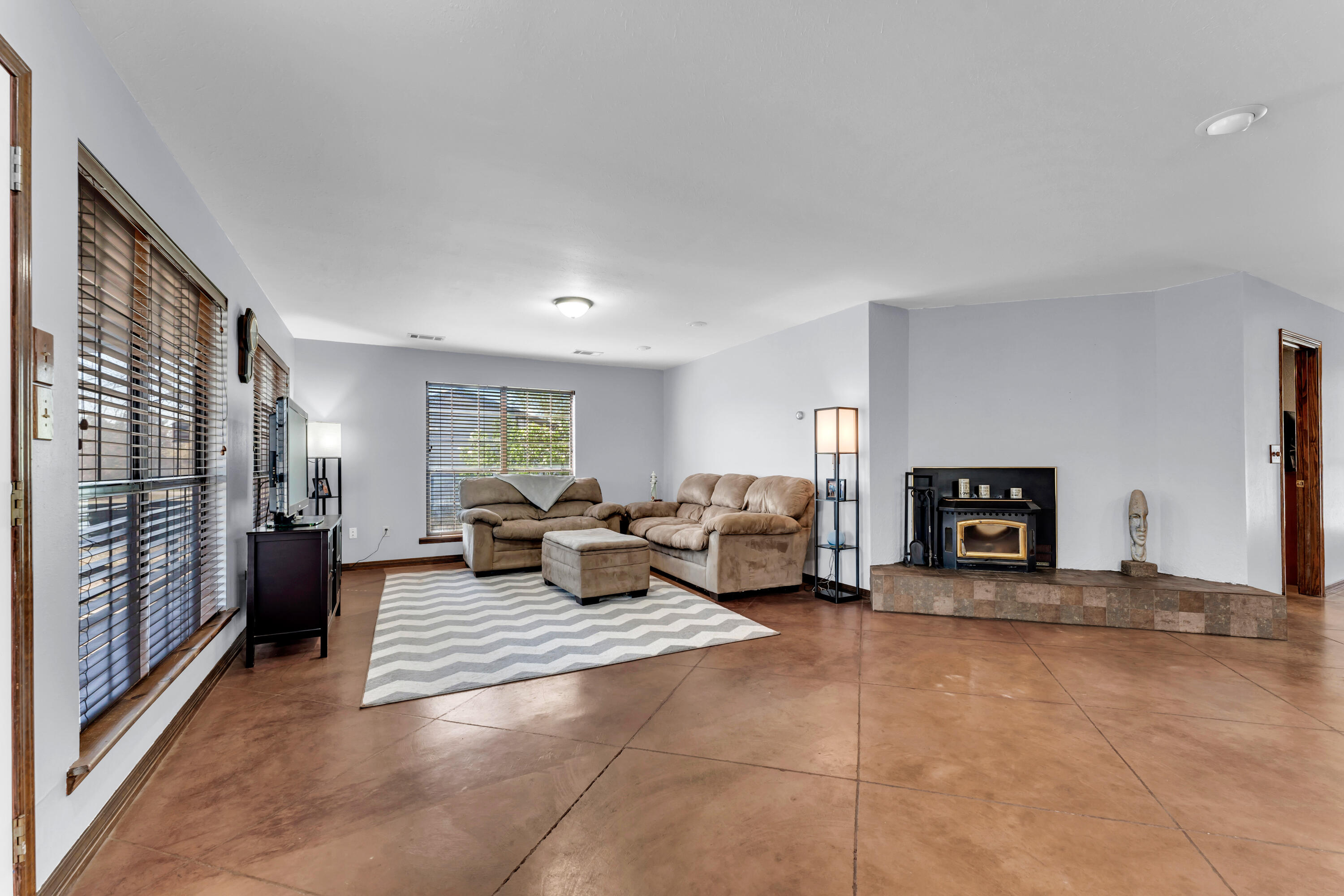 15 Kyle Drive Property Photo 14