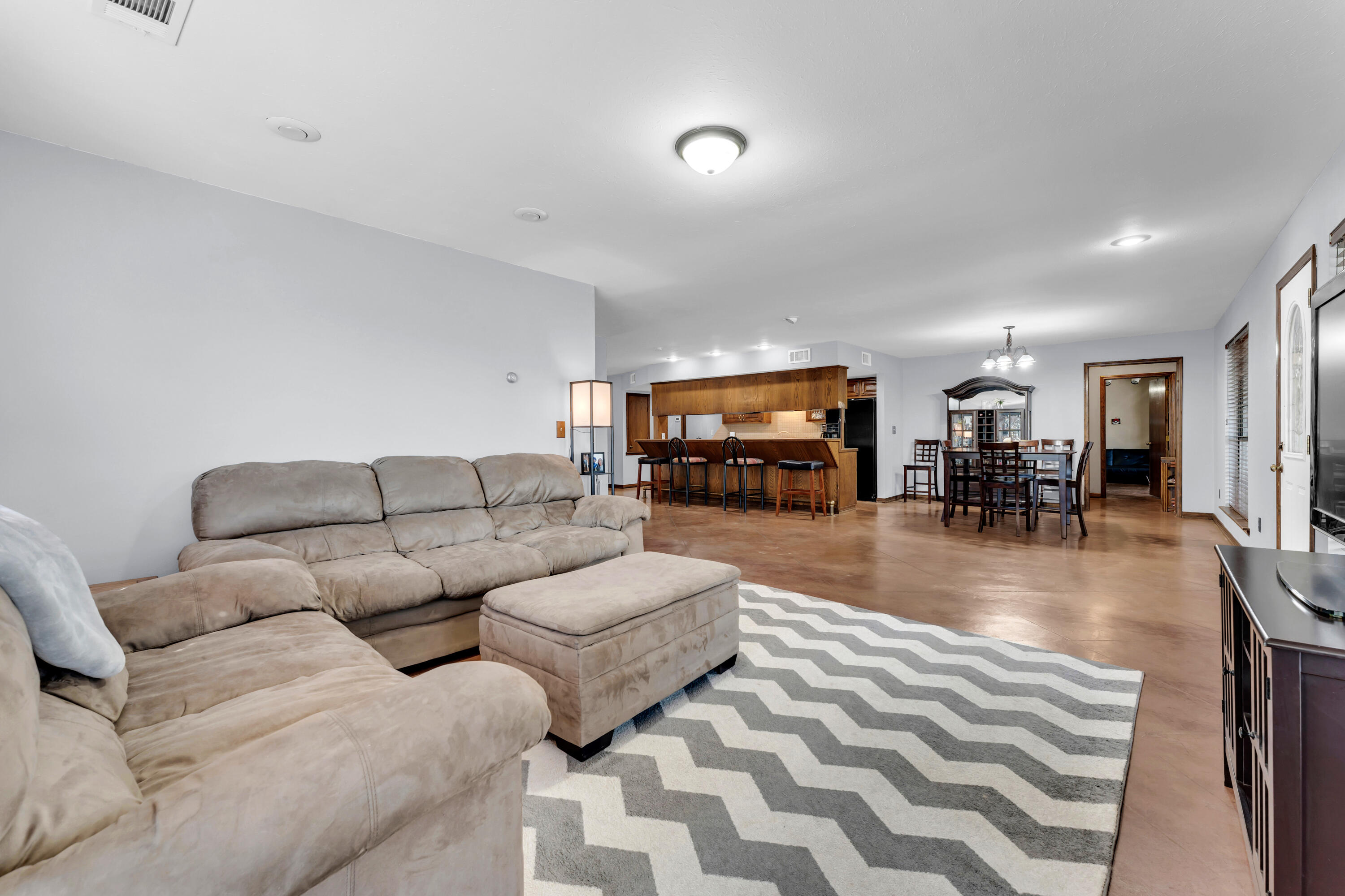15 Kyle Drive Property Photo 16