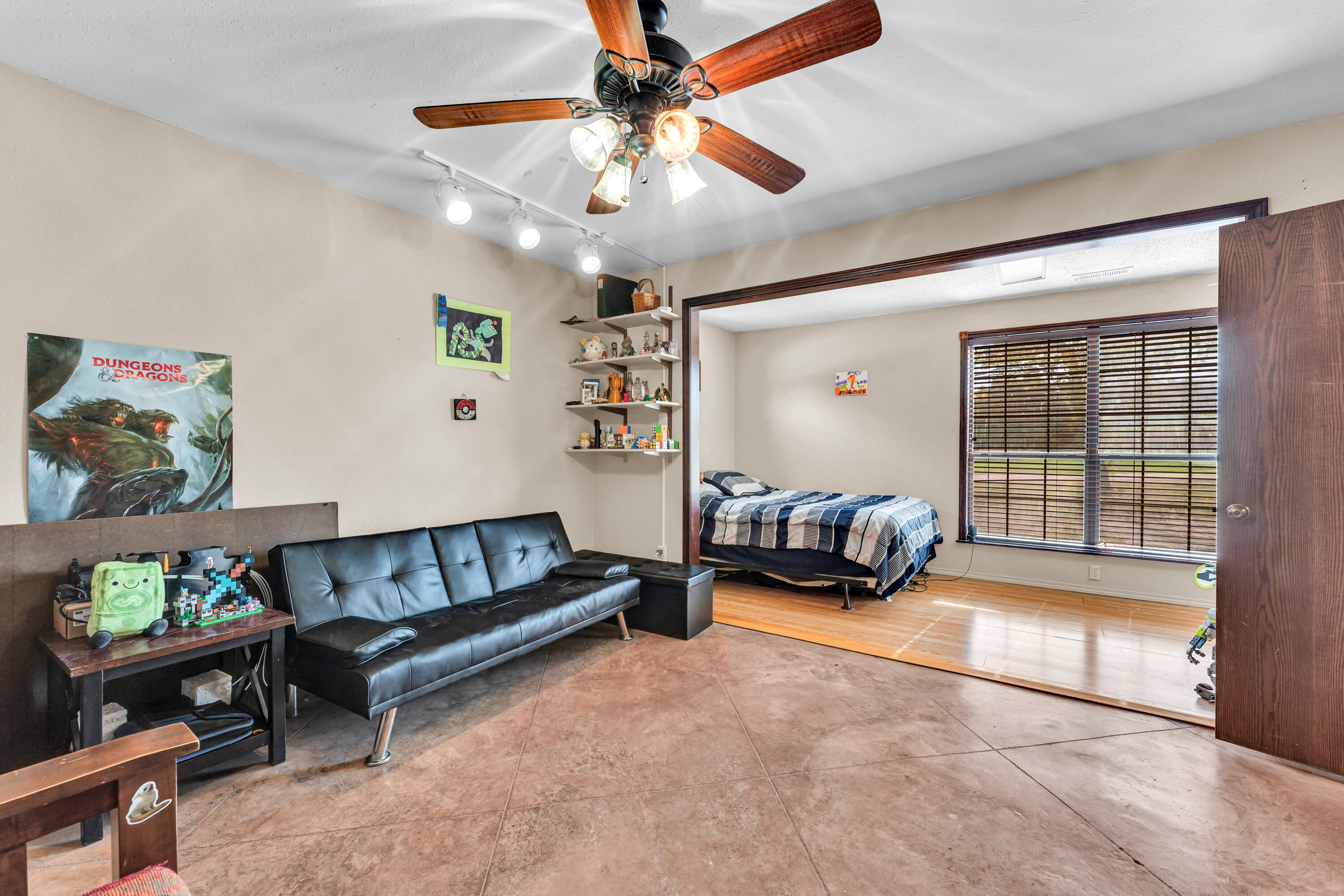 15 Kyle Drive Property Photo 30