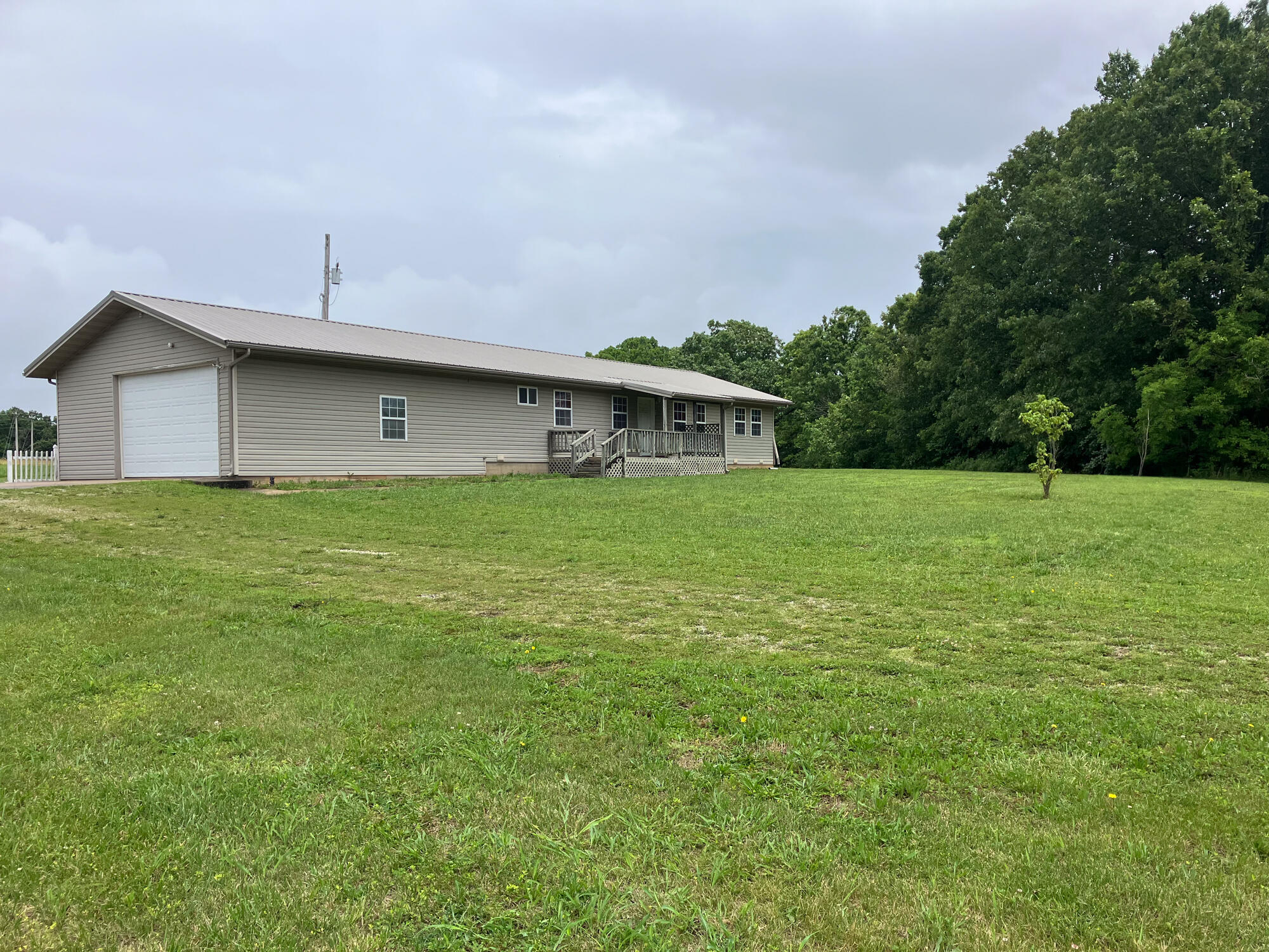4085 Highway 38 Property Photo 1