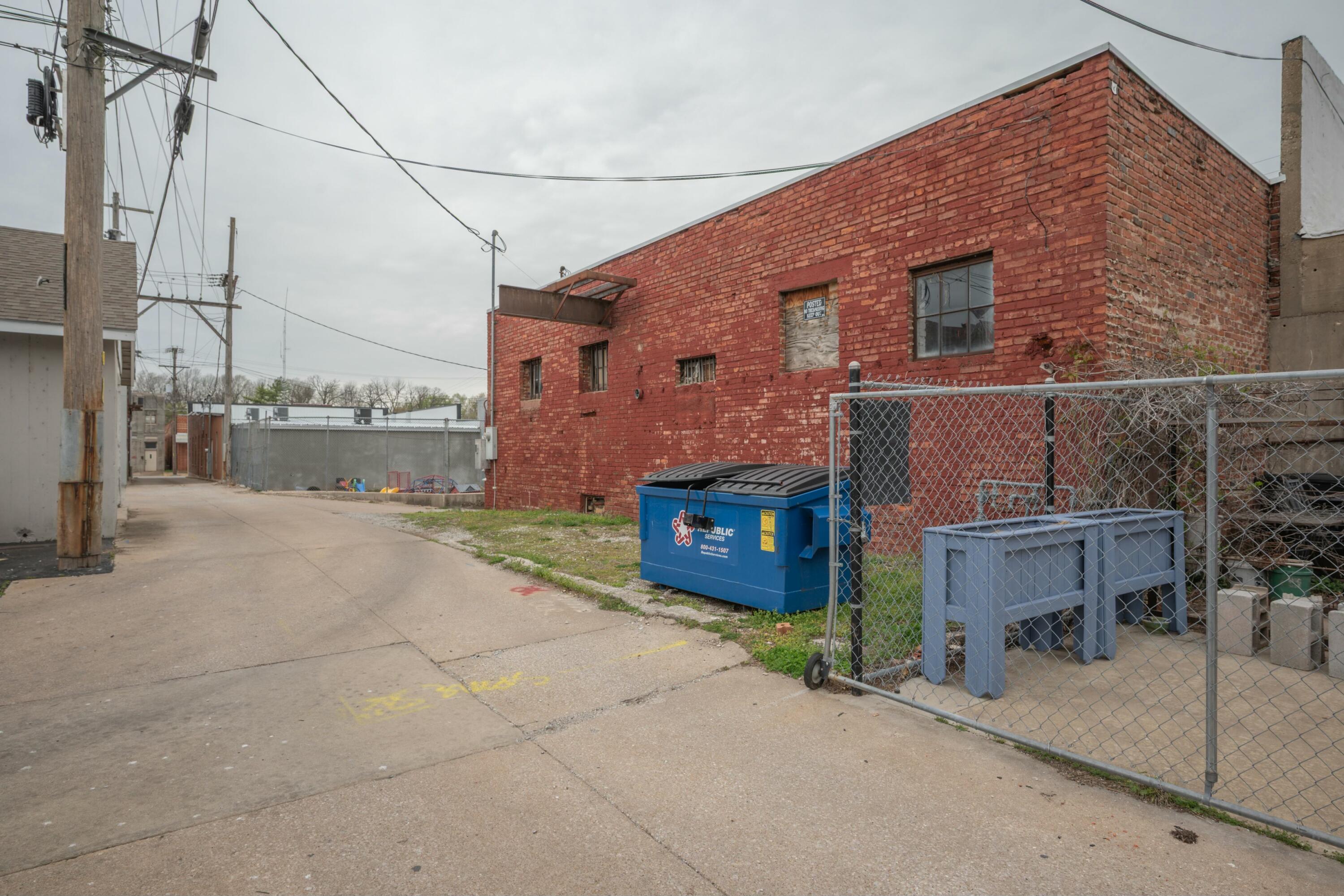 115 West Mccord Street Property Photo 19
