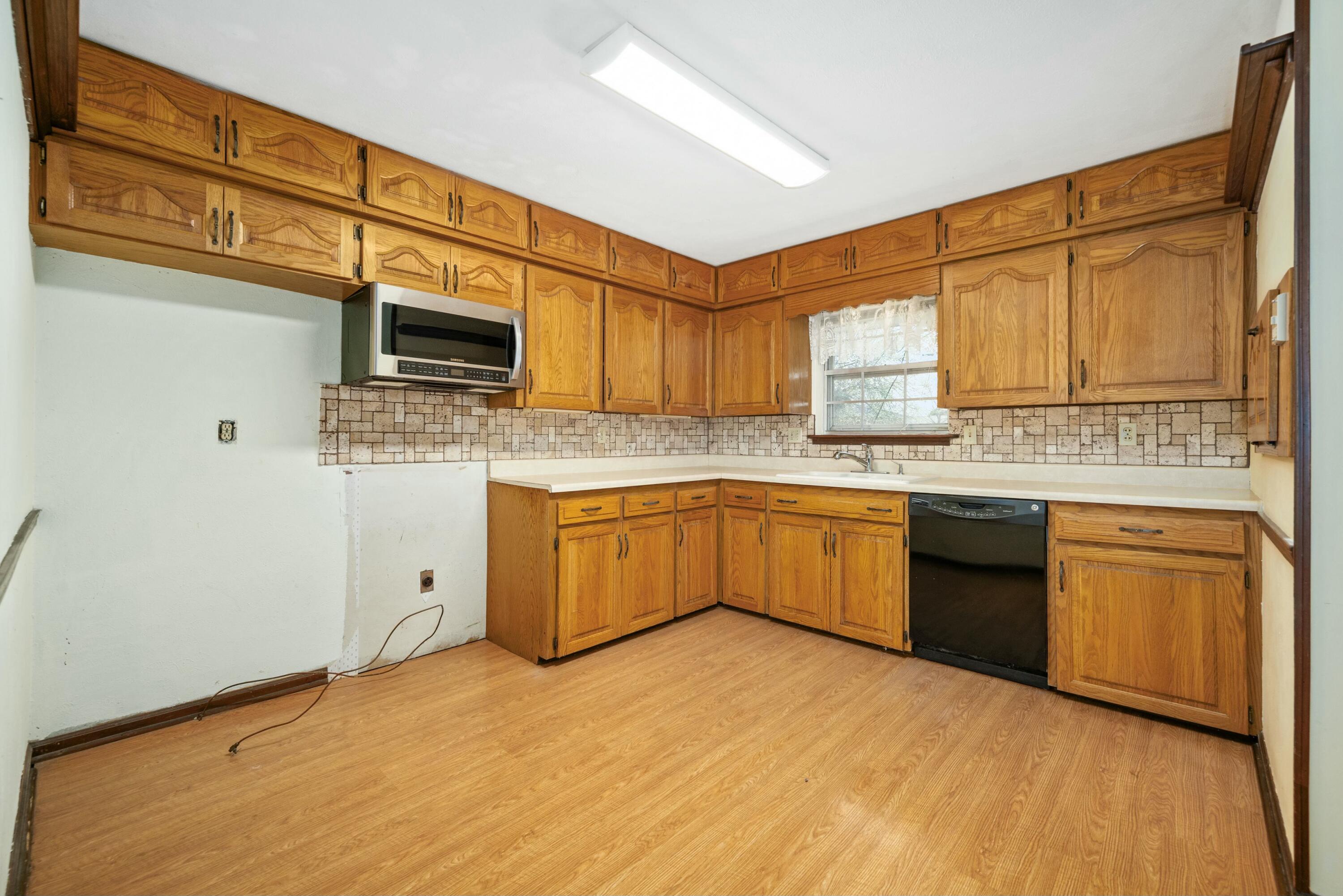 2802 South Michigan Avenue Property Photo 9