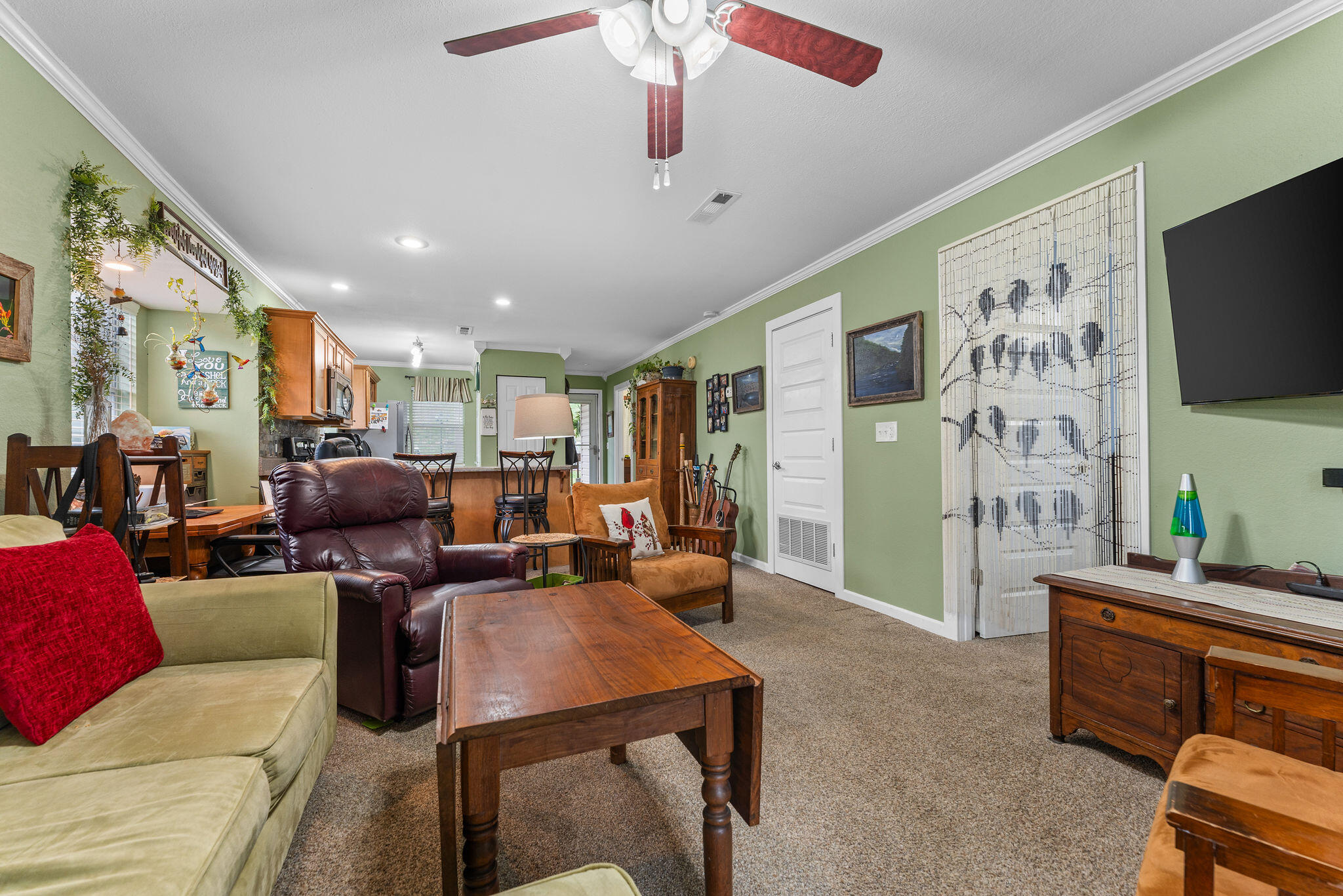 10 Woodpecker Lane Property Photo 11