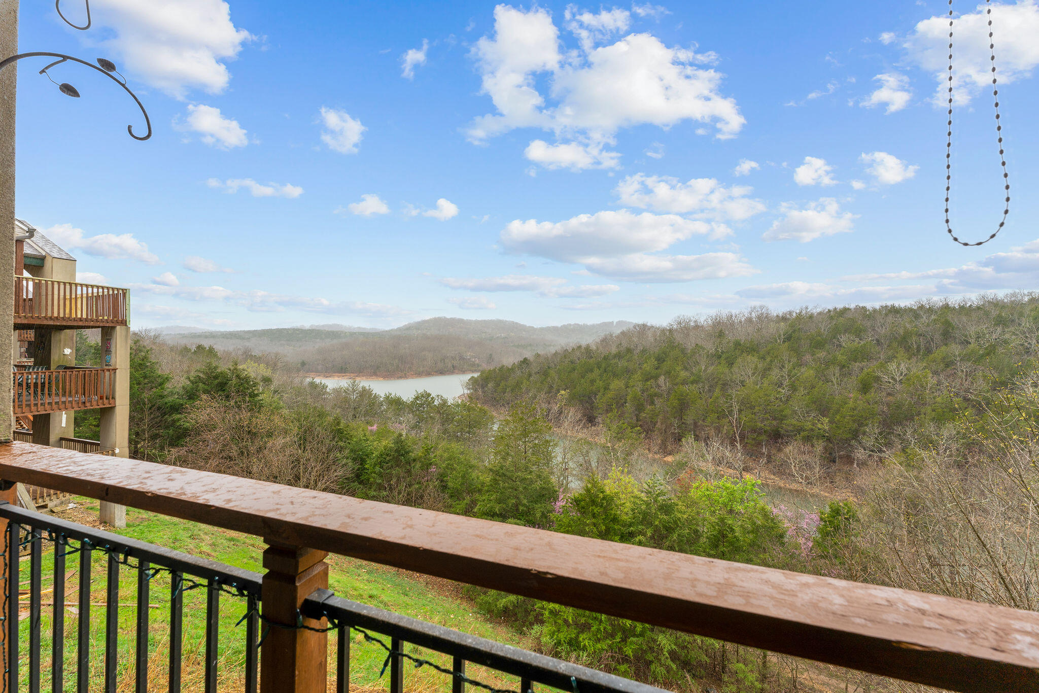 10 Woodpecker Lane Property Photo 21