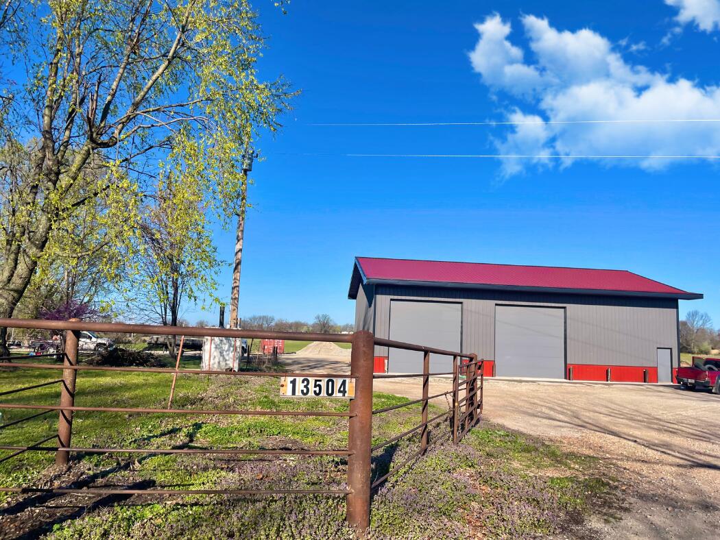 13504 Jay Drive Property Photo 3