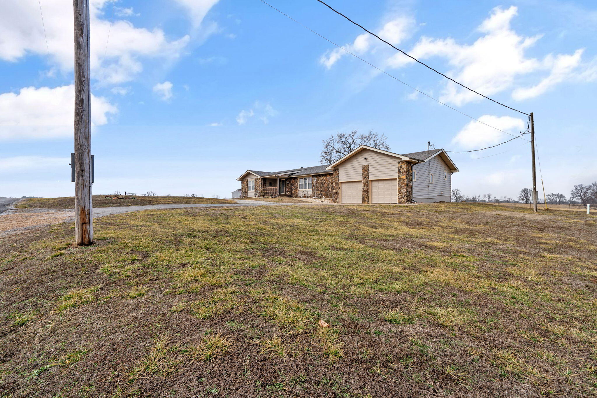 3791 Silver Lake Road Property Photo 4
