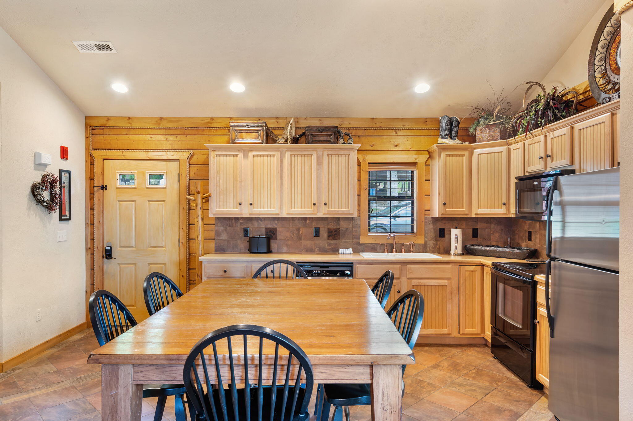 133 Rock Candy Lane Property Photo 6