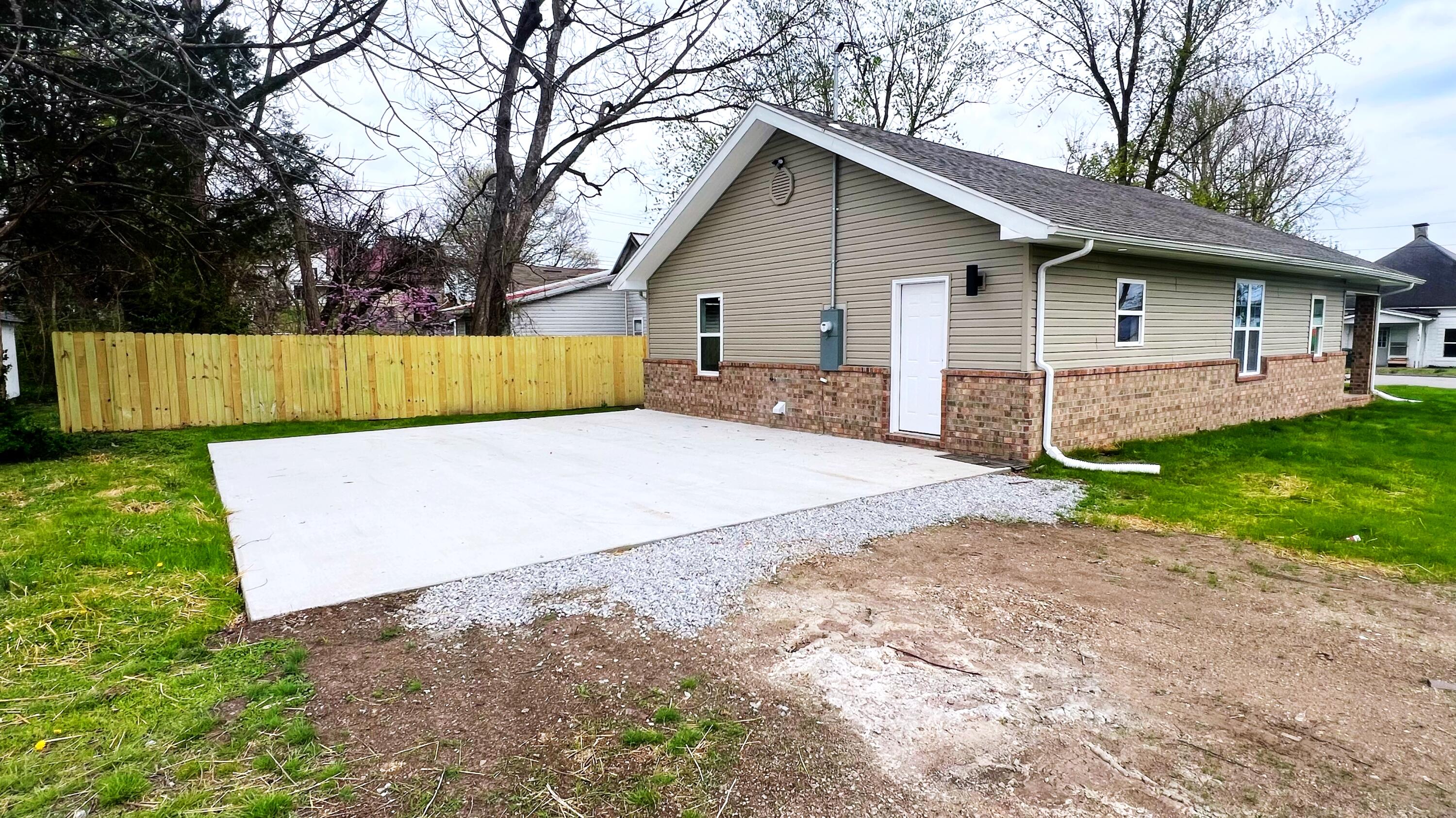 100 East Bond Street Property Photo 4