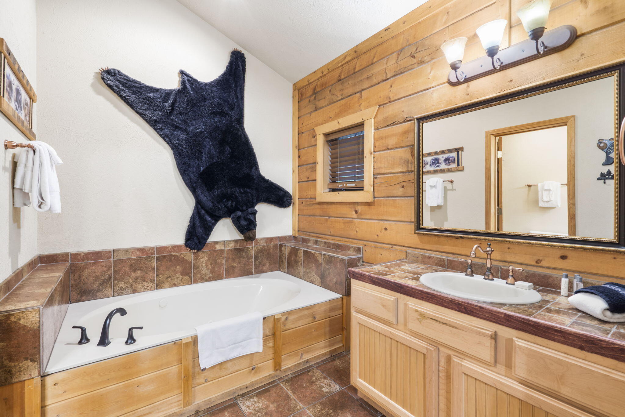 135 Rock Candy Lane Property Photo 22
