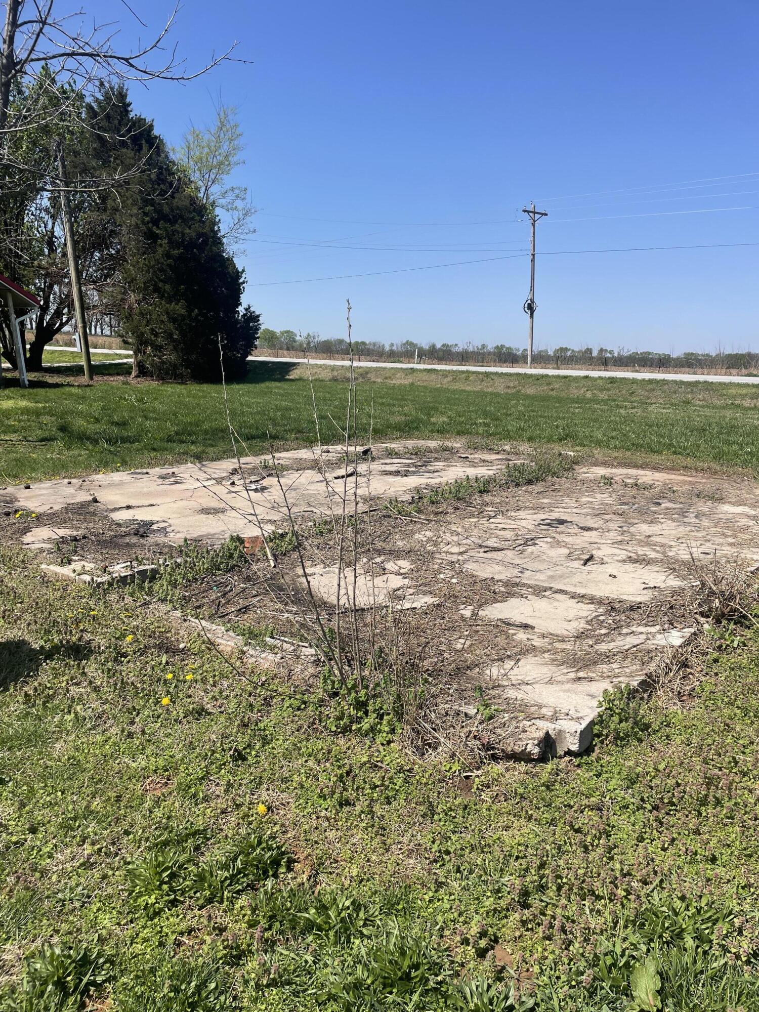 23912 State Hwy 37 Property Photo 4
