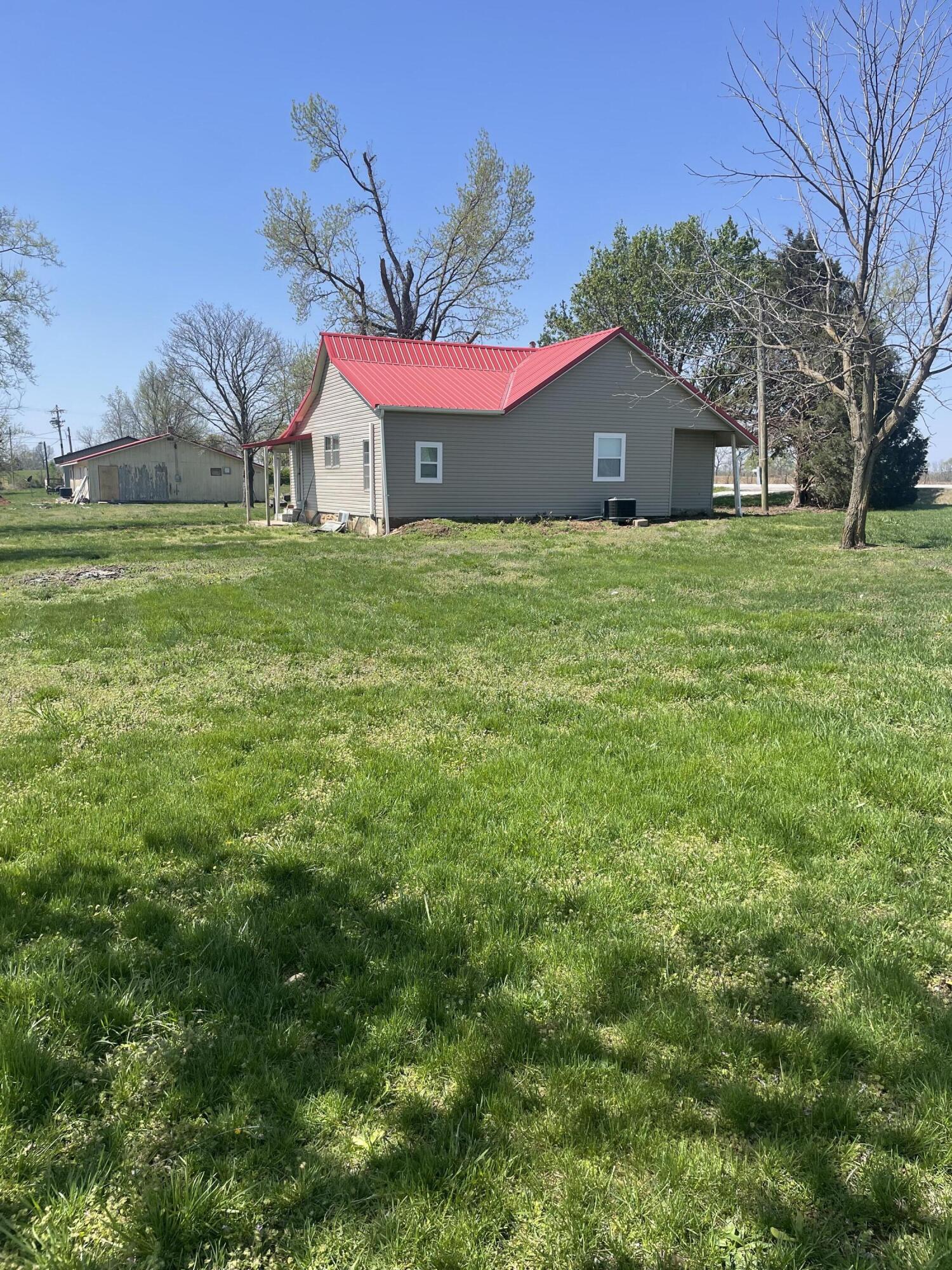 23912 State Hwy 37 Property Photo 5