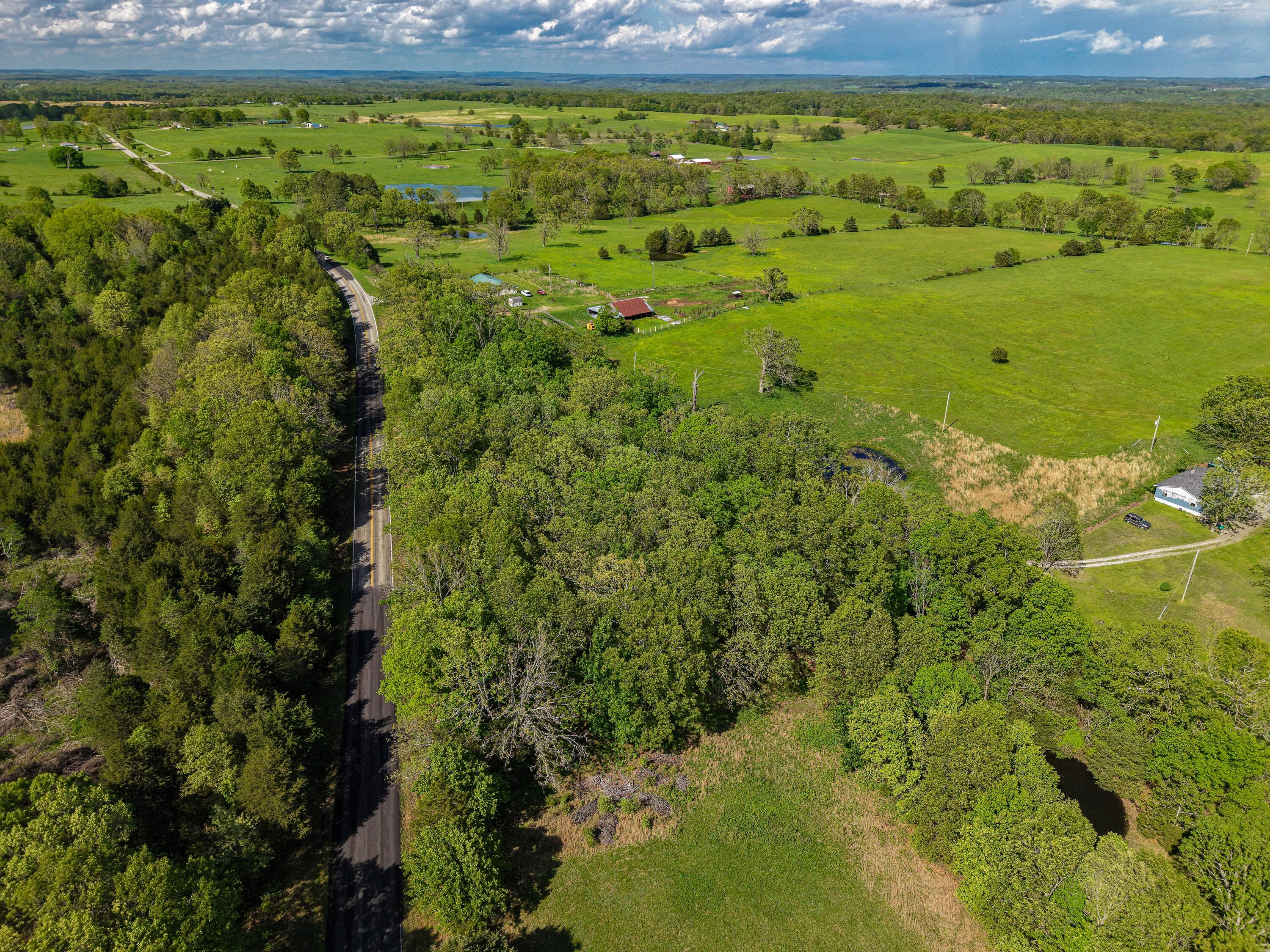 000 West State Highway 76 Property Photo 2