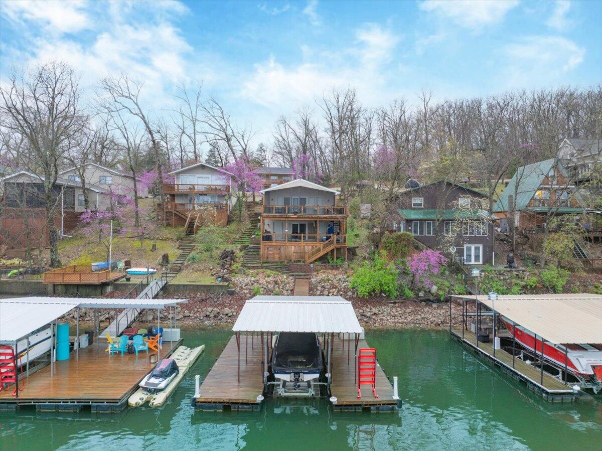 43 Glen Meadows Street Property Photo