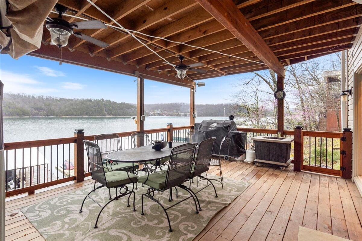 43 Glen Meadows Street Property Photo 15