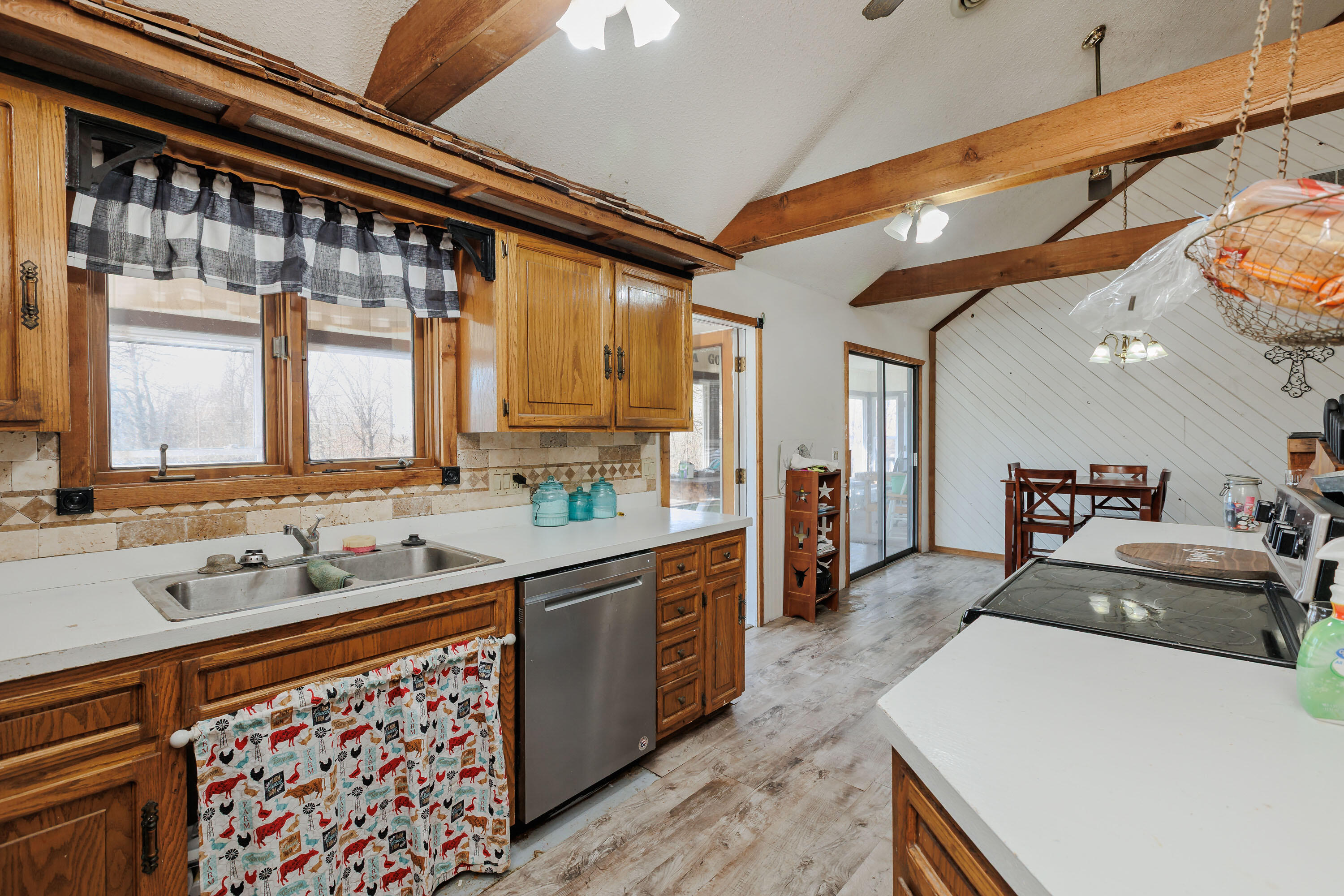 5093 State Highway M Property Photo 9