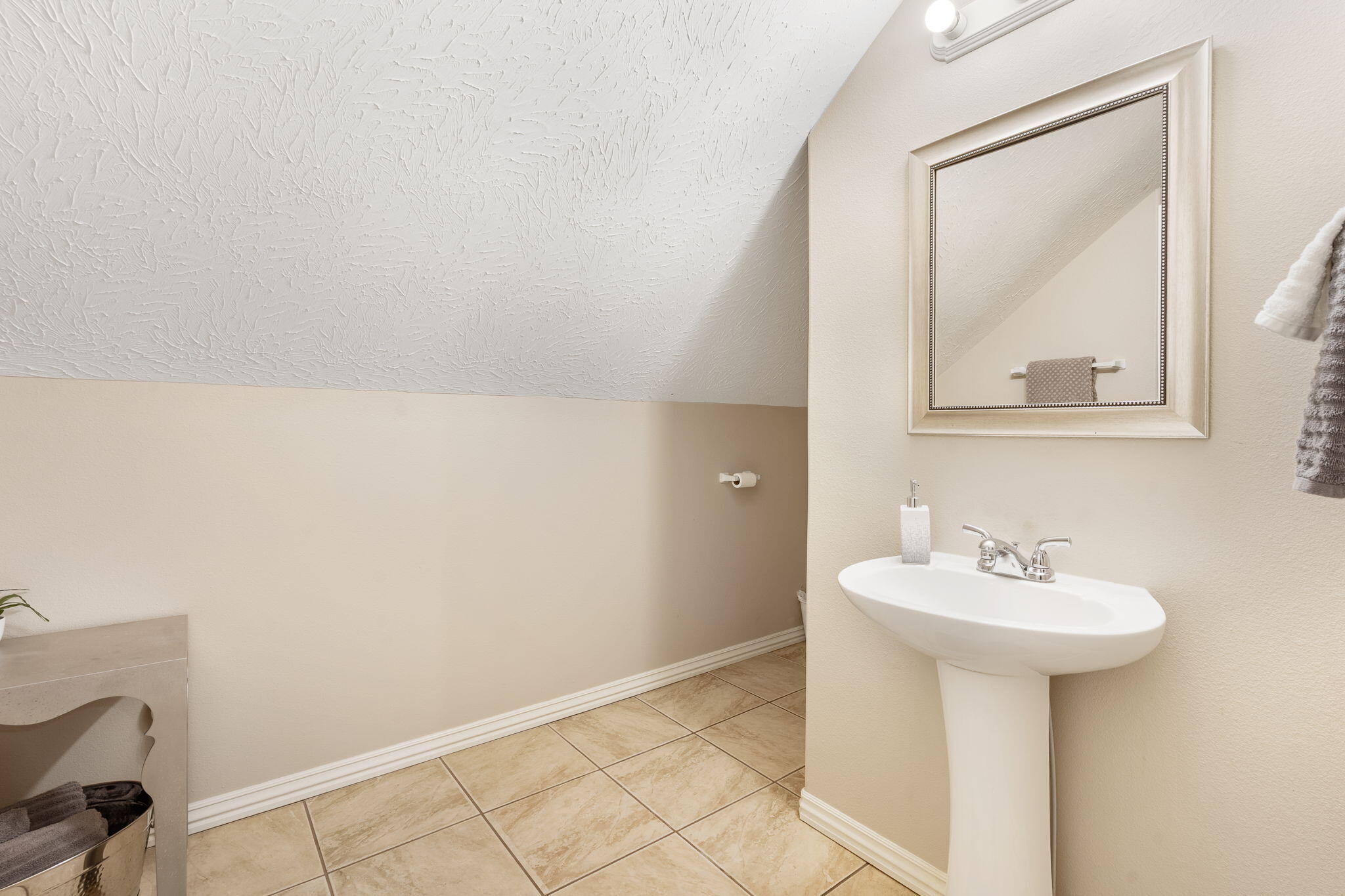 5476 Anita Avenue Property Photo 28