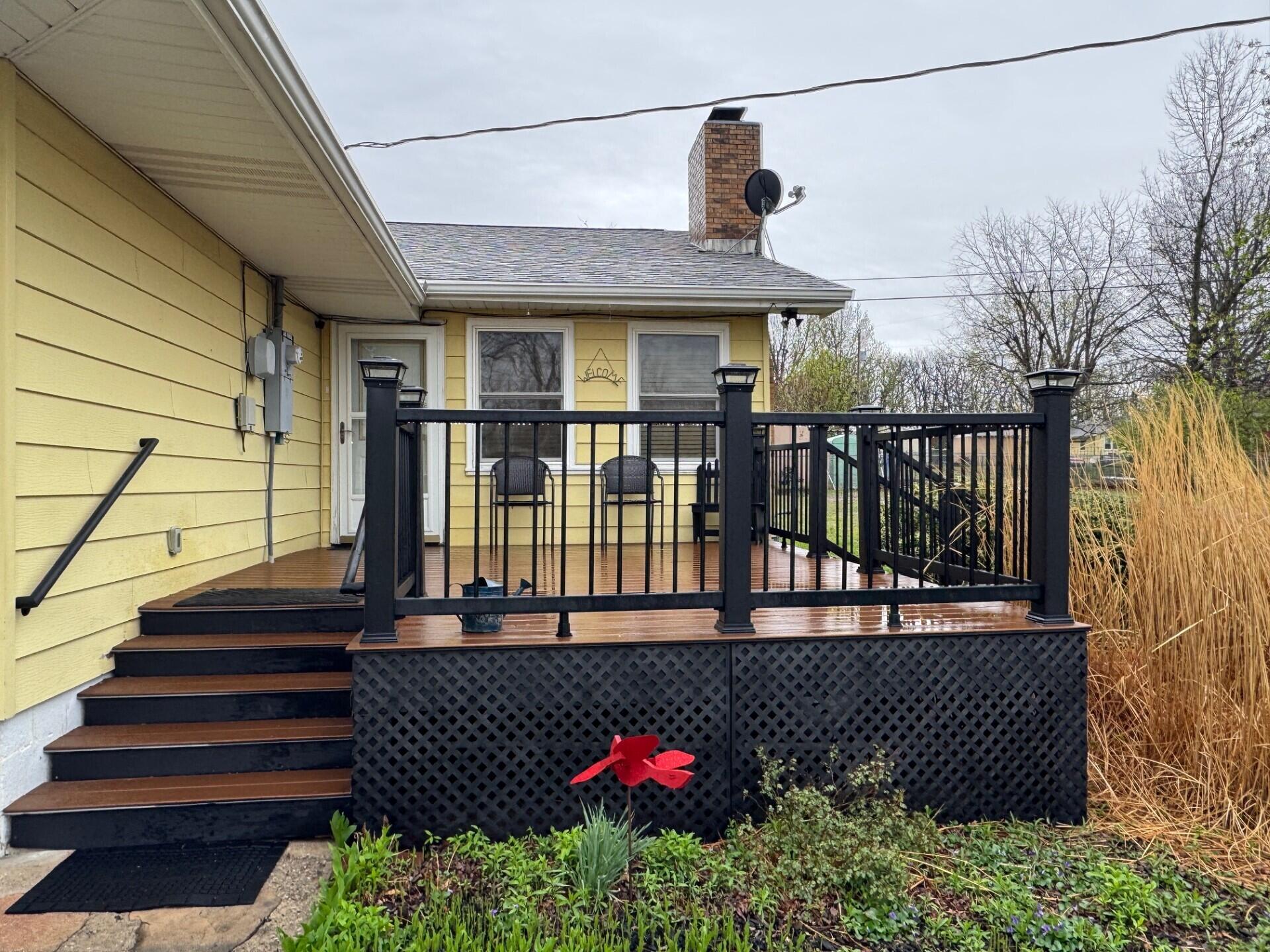 346 Fairfax Drive Property Photo 3