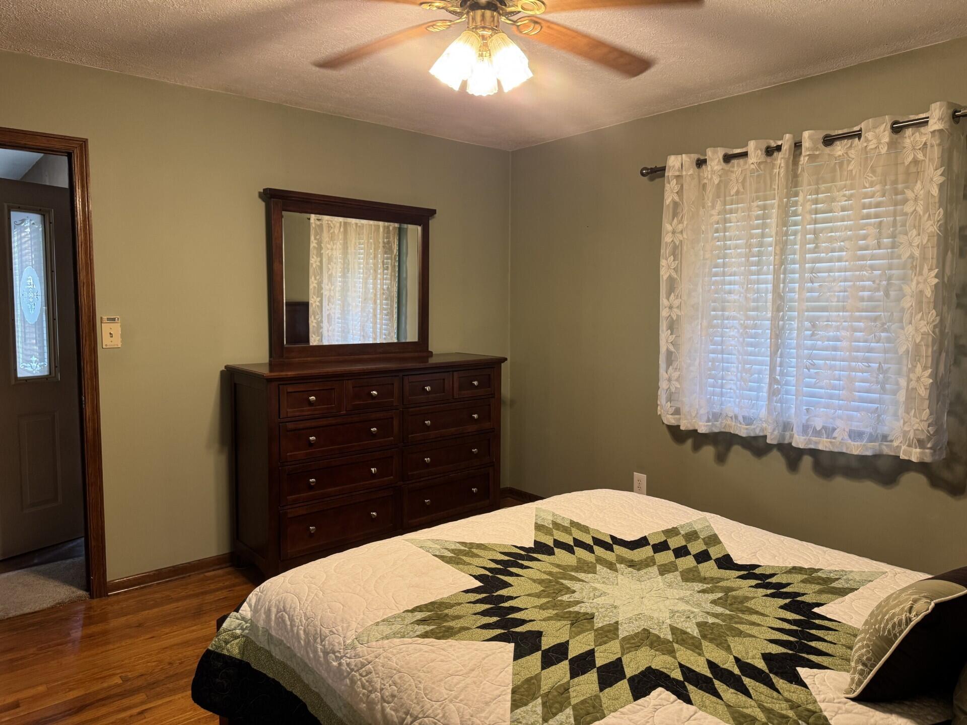 346 Fairfax Drive Property Photo 6