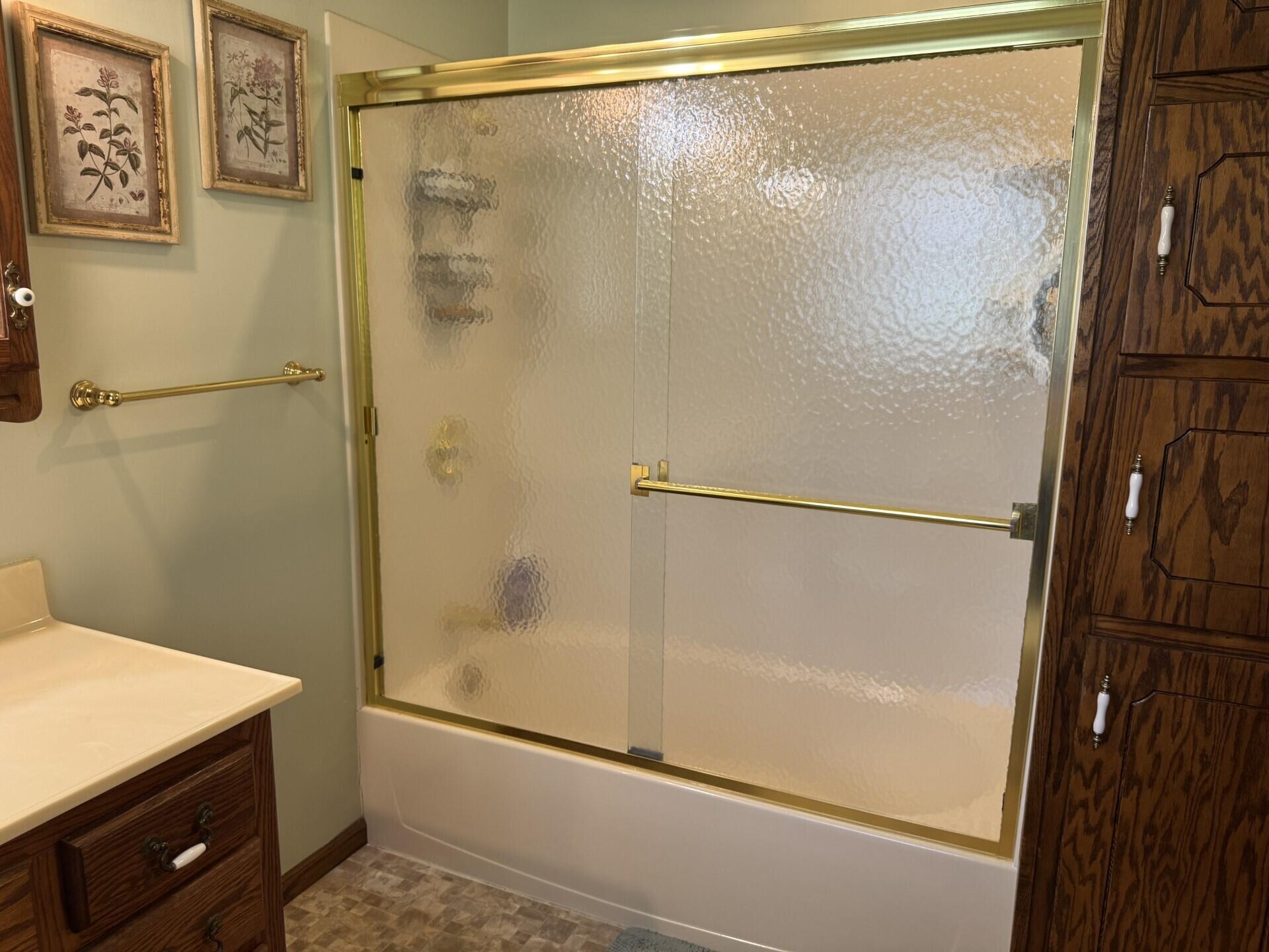 346 Fairfax Drive Property Photo 8