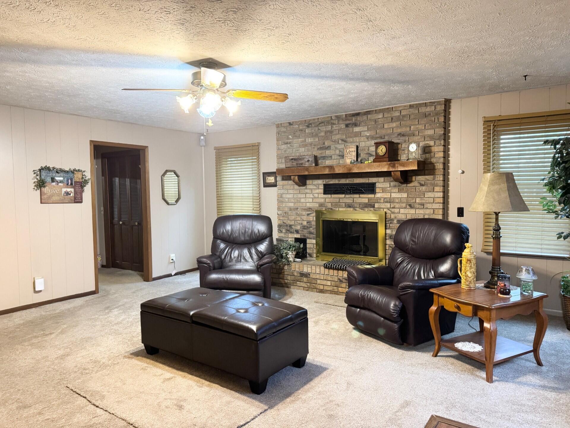 346 Fairfax Drive Property Photo 25