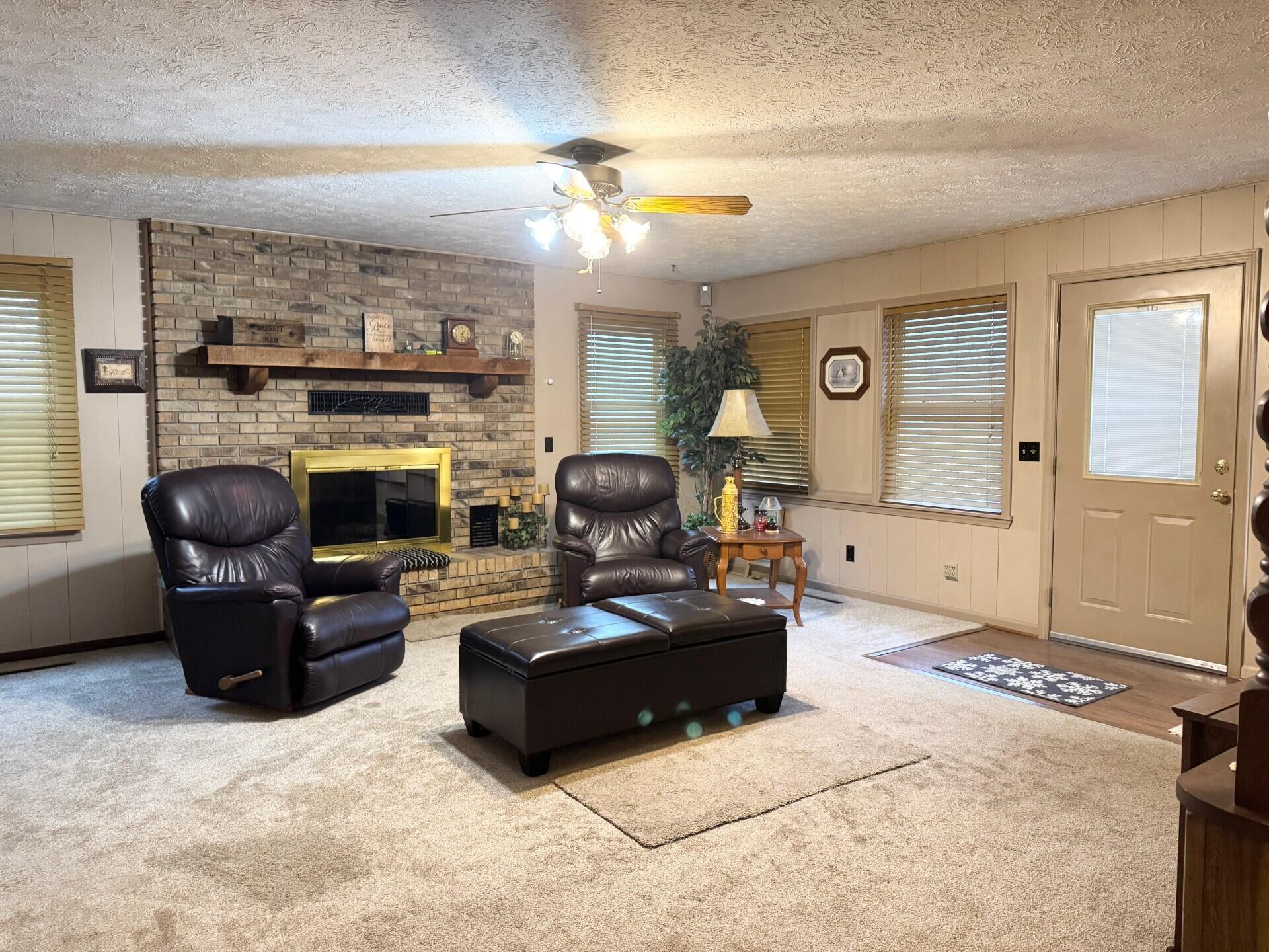 346 Fairfax Drive Property Photo 26
