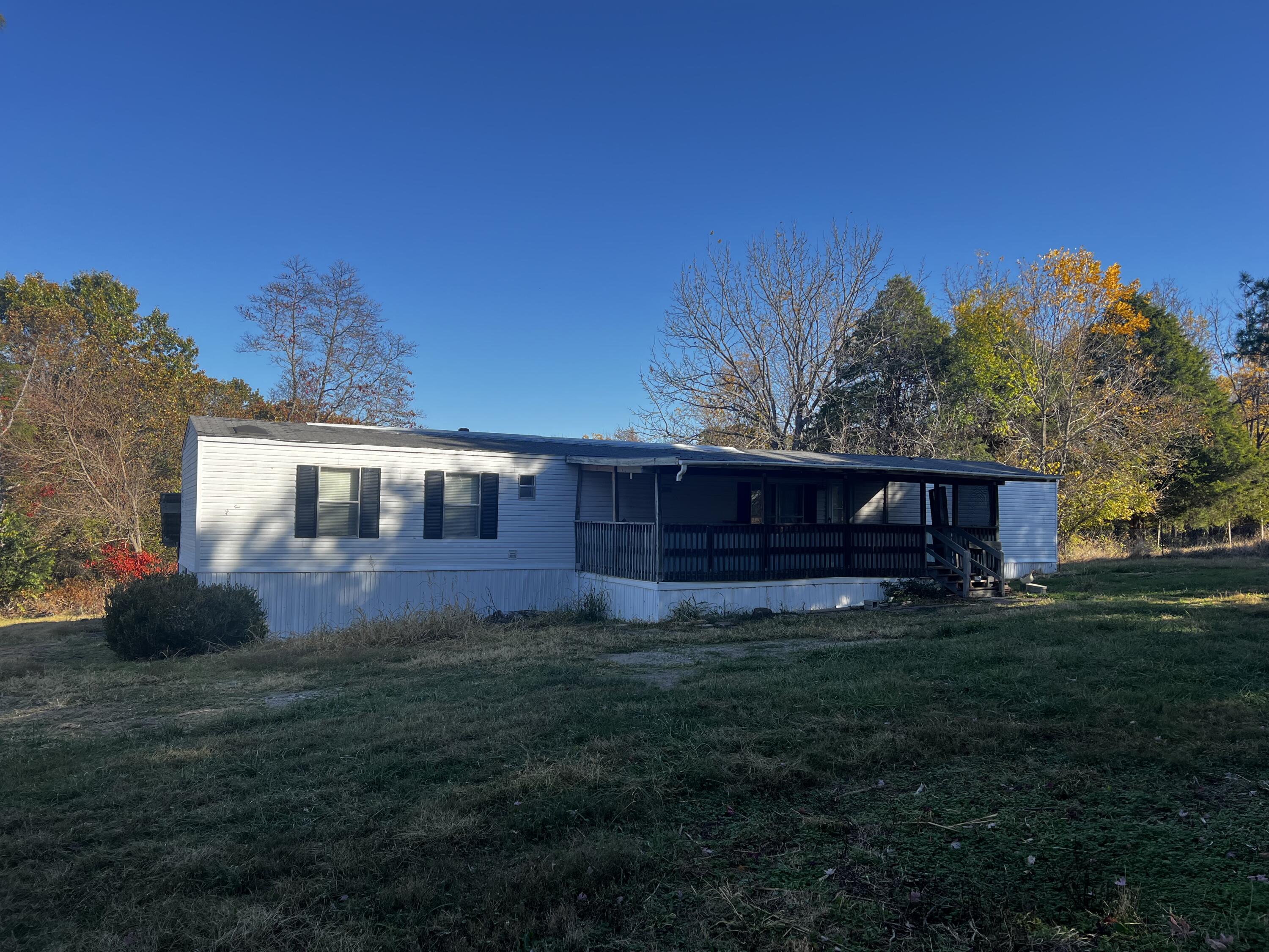 1182 Country Meadows Road Property Photo