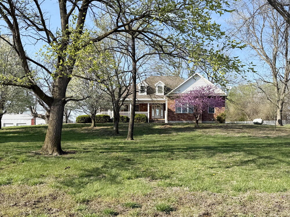 2445 East Highway Bb Property Photo