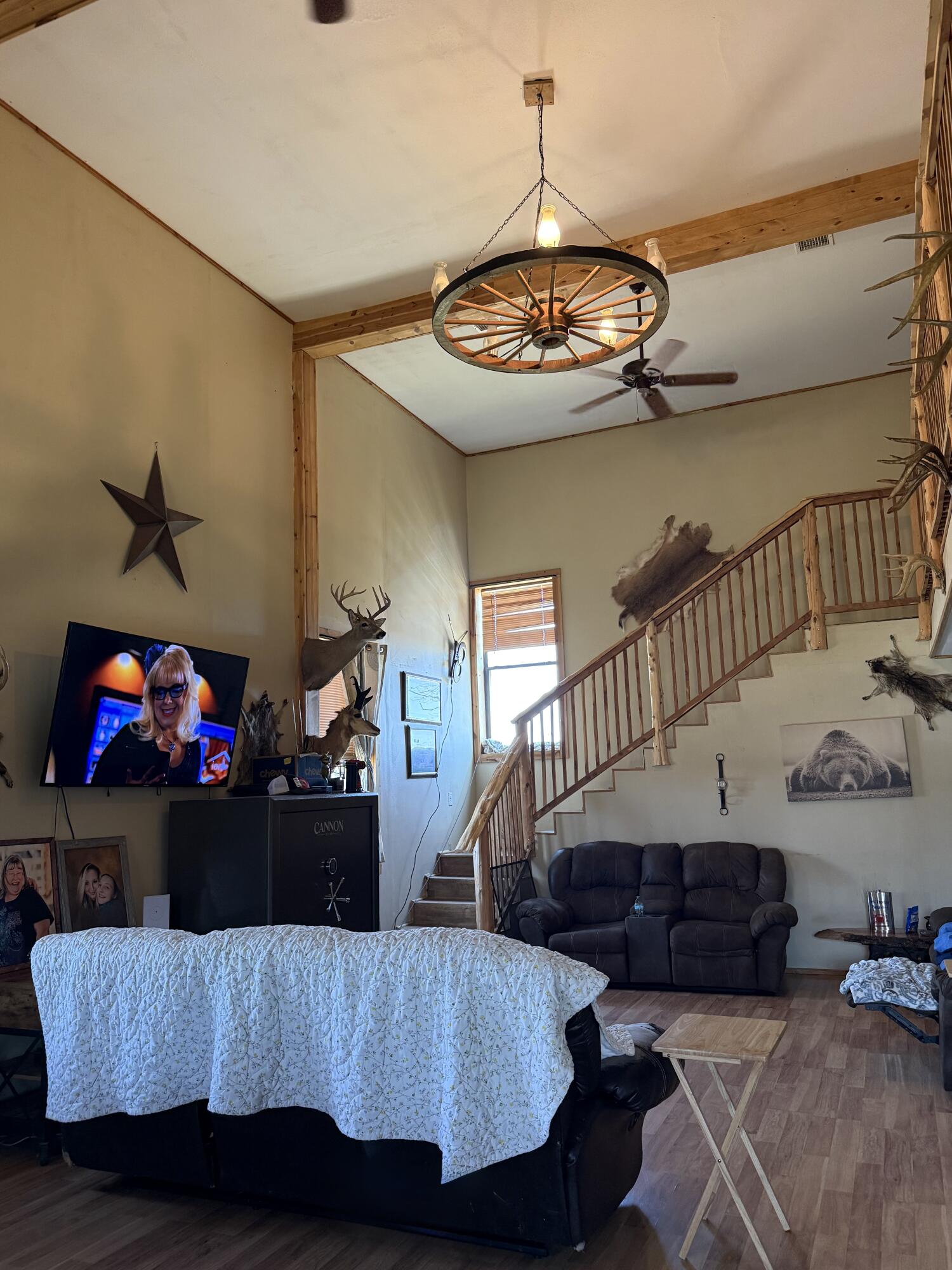 213 Grand Lane Property Photo