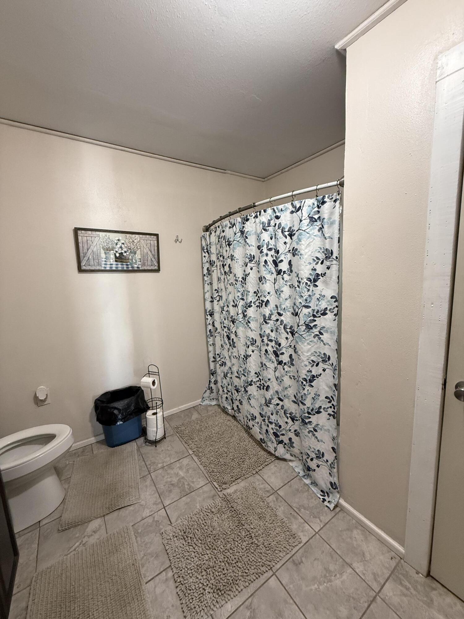 213 Grand Lane Property Photo 17