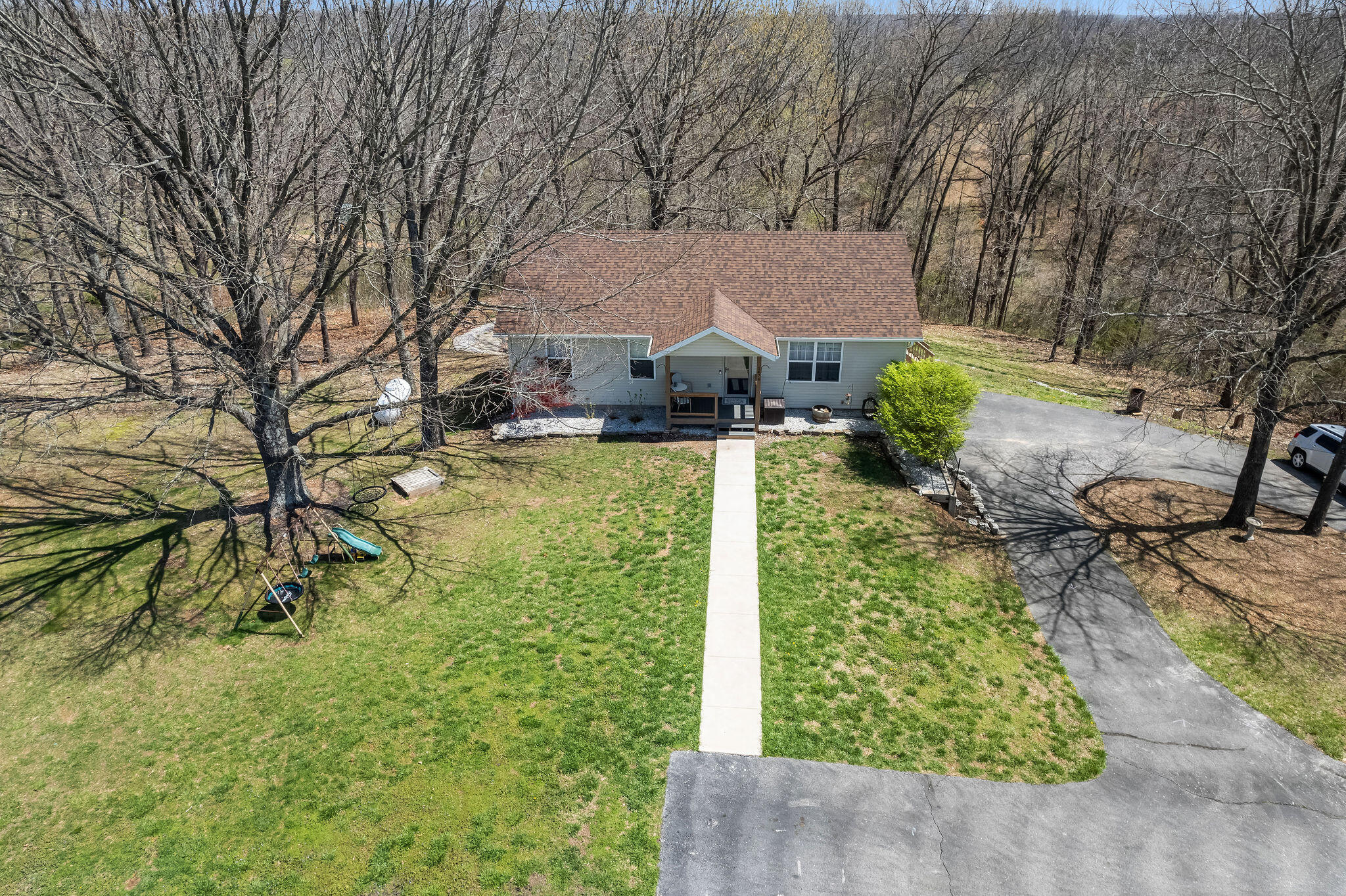 1476 Emerald Road Property Photo 4