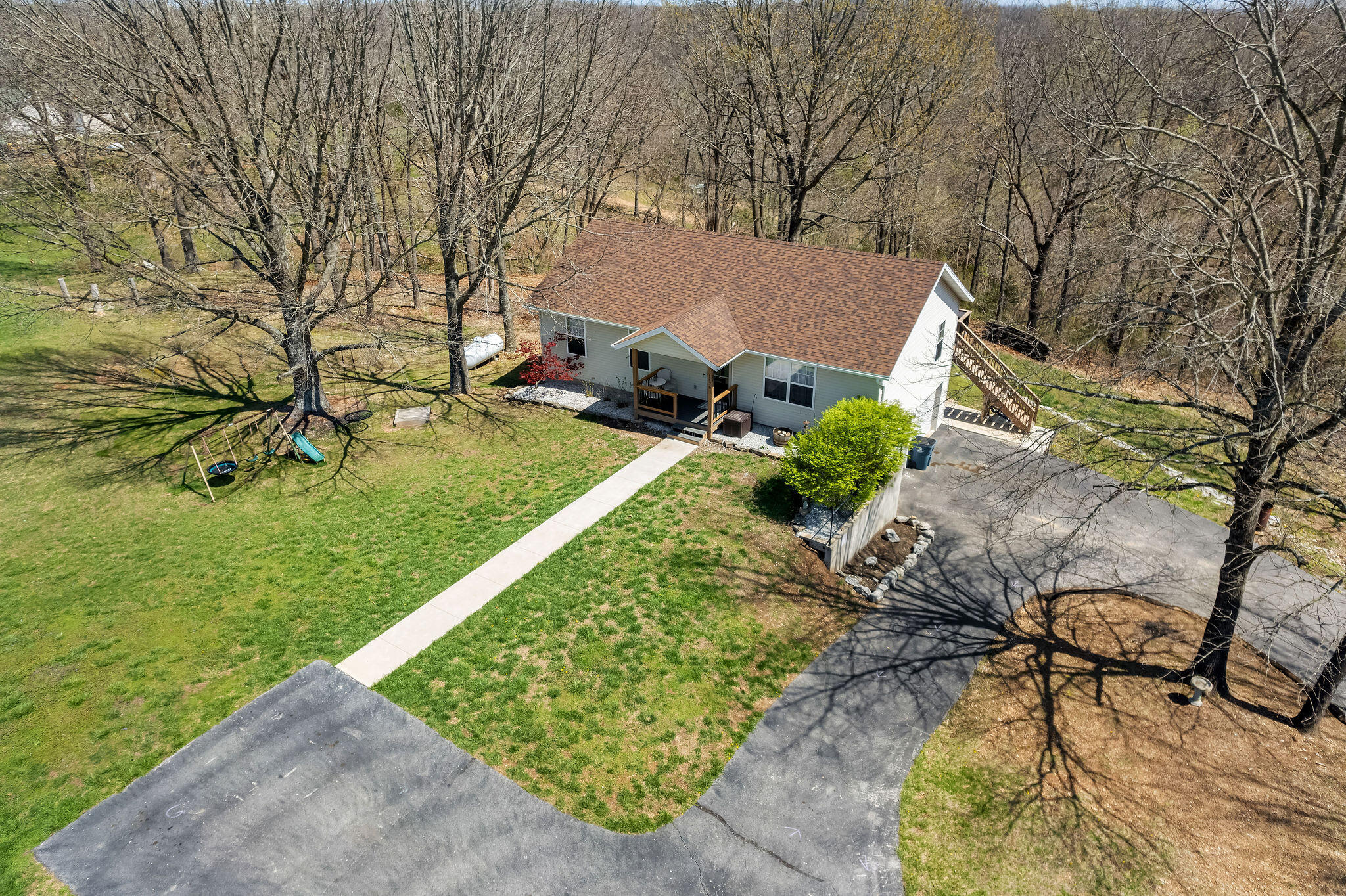 1476 Emerald Road Property Photo 5