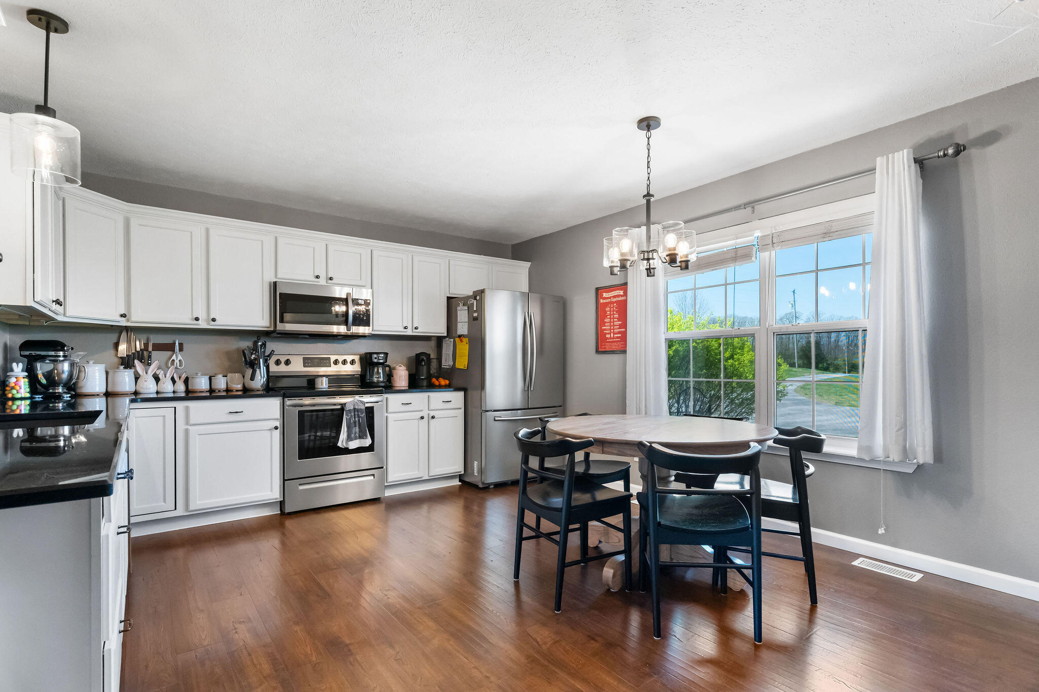 1476 Emerald Road Property Photo 8